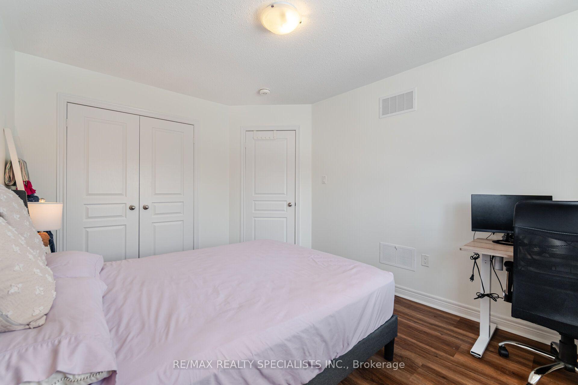 Photo 29 of 437 Silver Maple Road, Oakville, Joshua Meadows — HOMEH