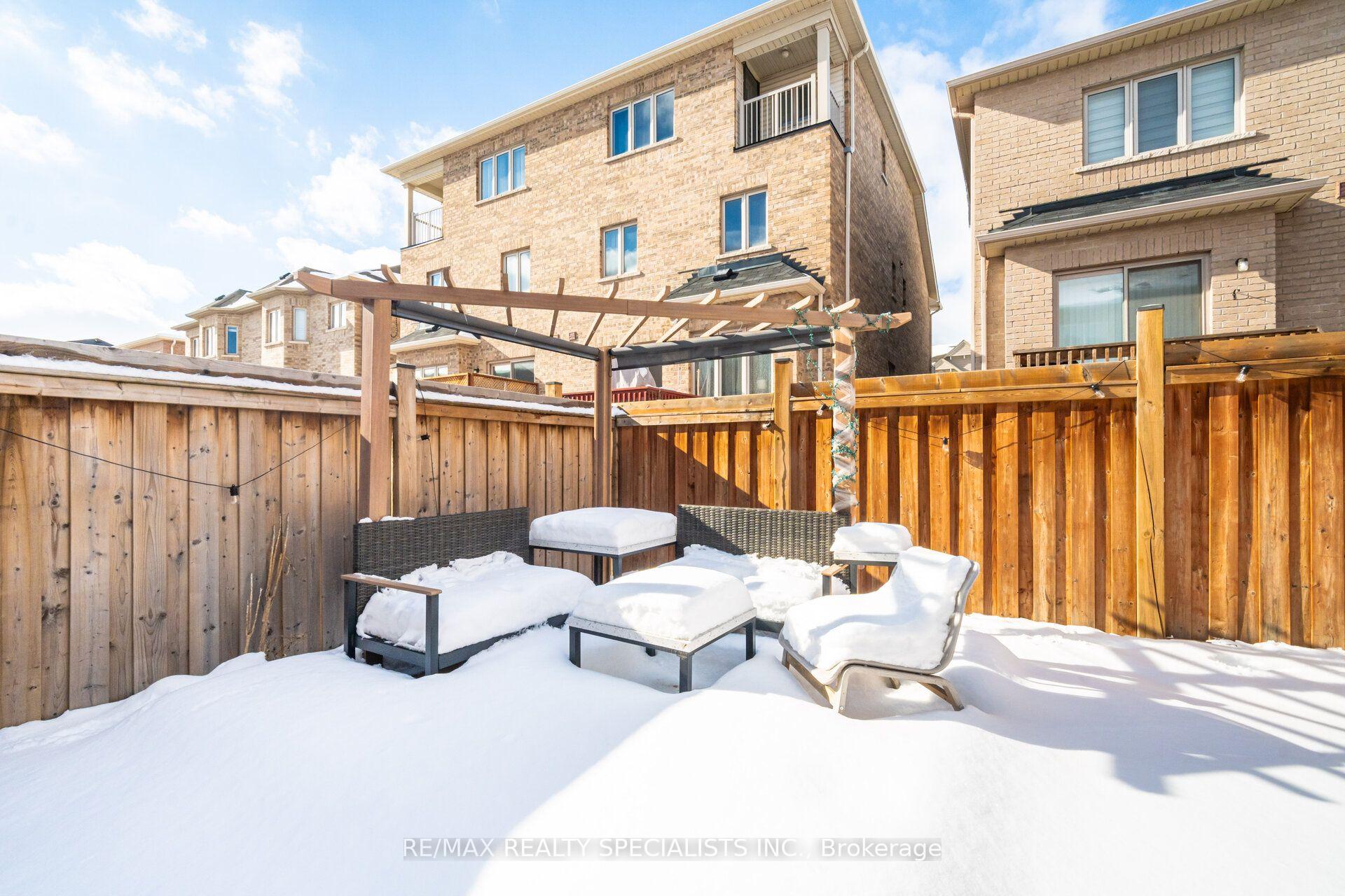 Photo 39 of 437 Silver Maple Road, Oakville, Joshua Meadows — HOMEH