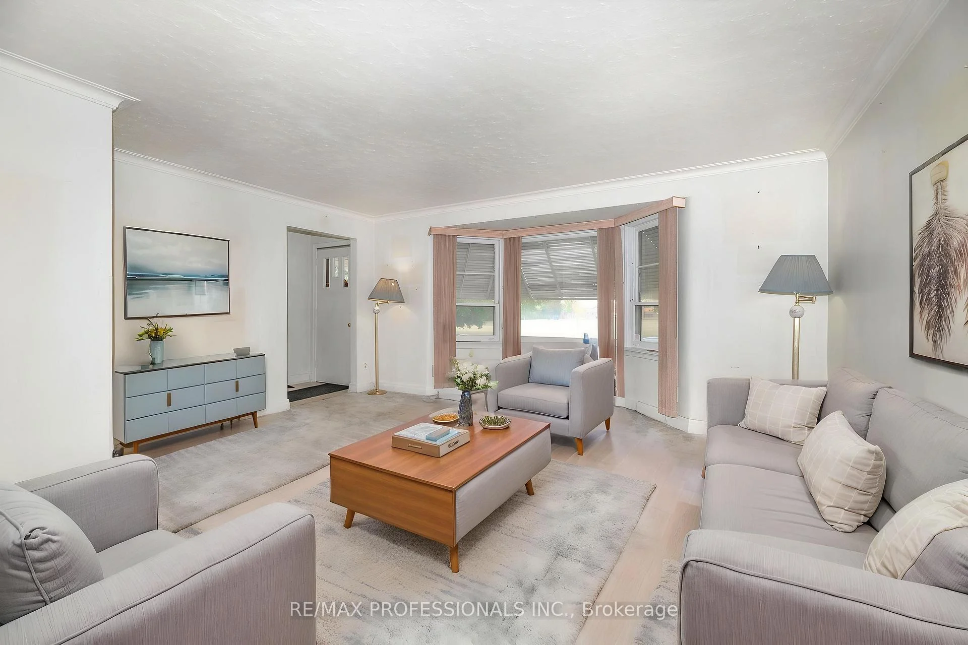 Photo 4 of 79 Silverhill Drive, Etobicoke, Islington-City Centre West — HOMEH