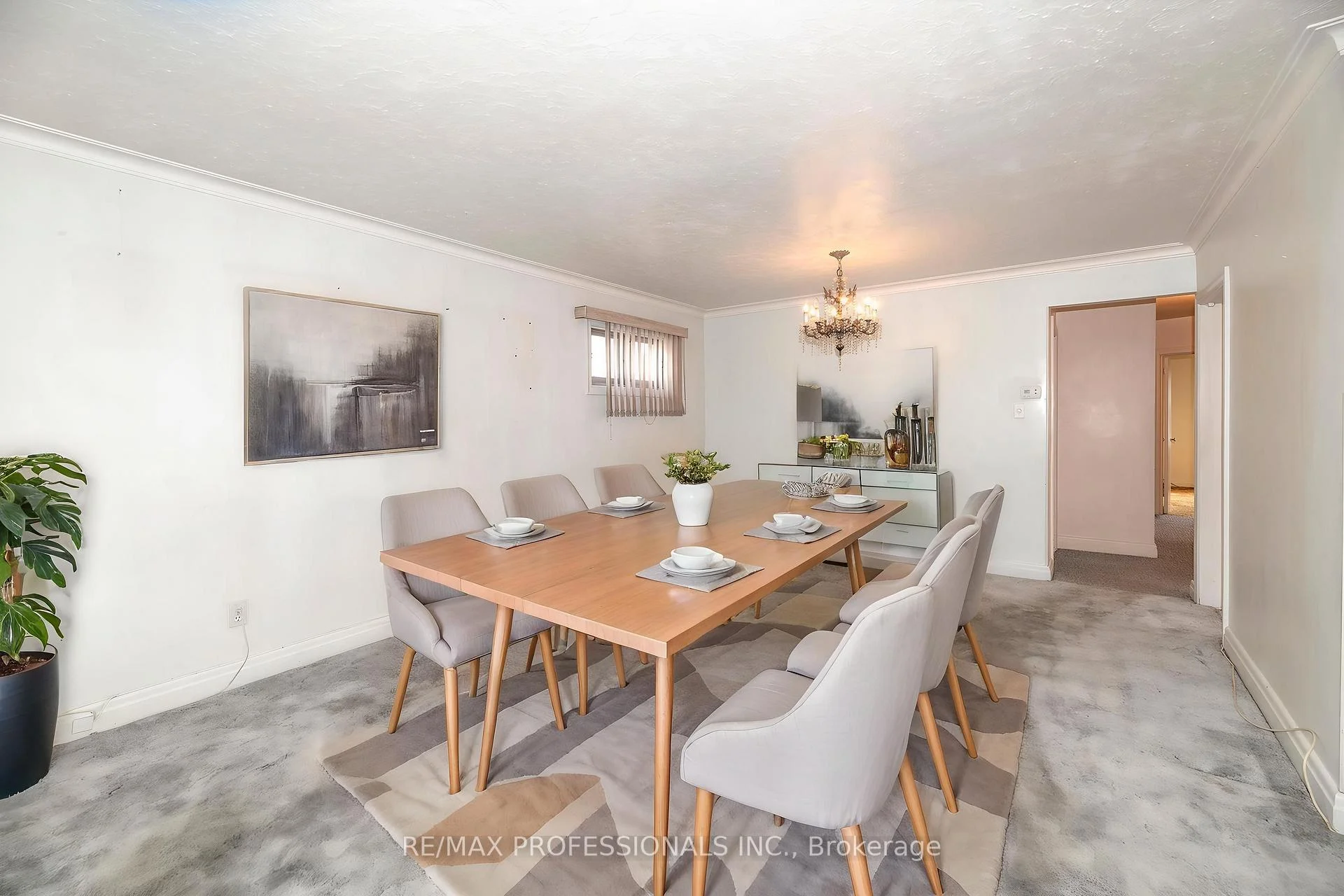 Photo 6 of 79 Silverhill Drive, Etobicoke, Islington-City Centre West — HOMEH
