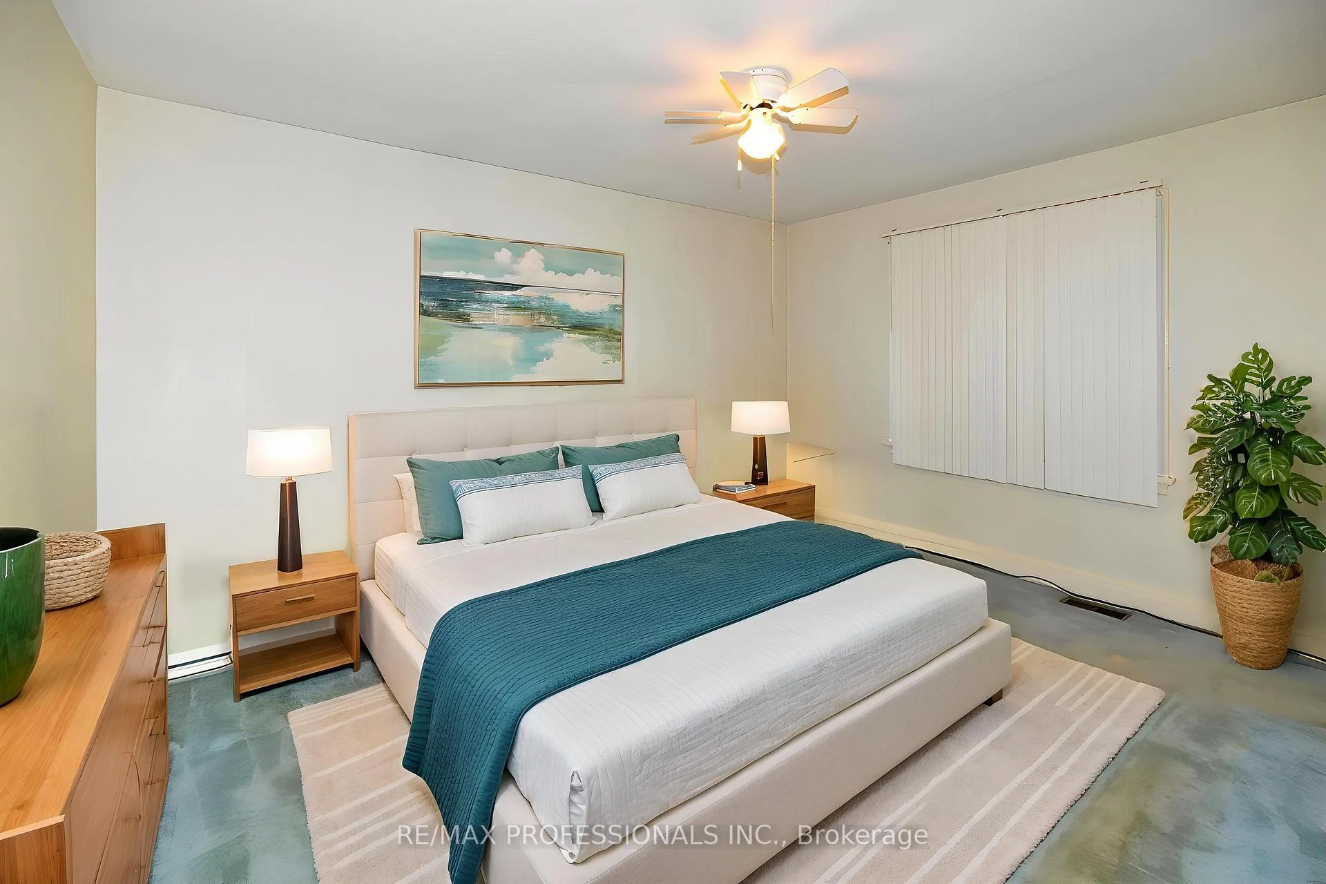 Photo 14 of 79 Silverhill Drive, Etobicoke, Islington-City Centre West — HOMEH