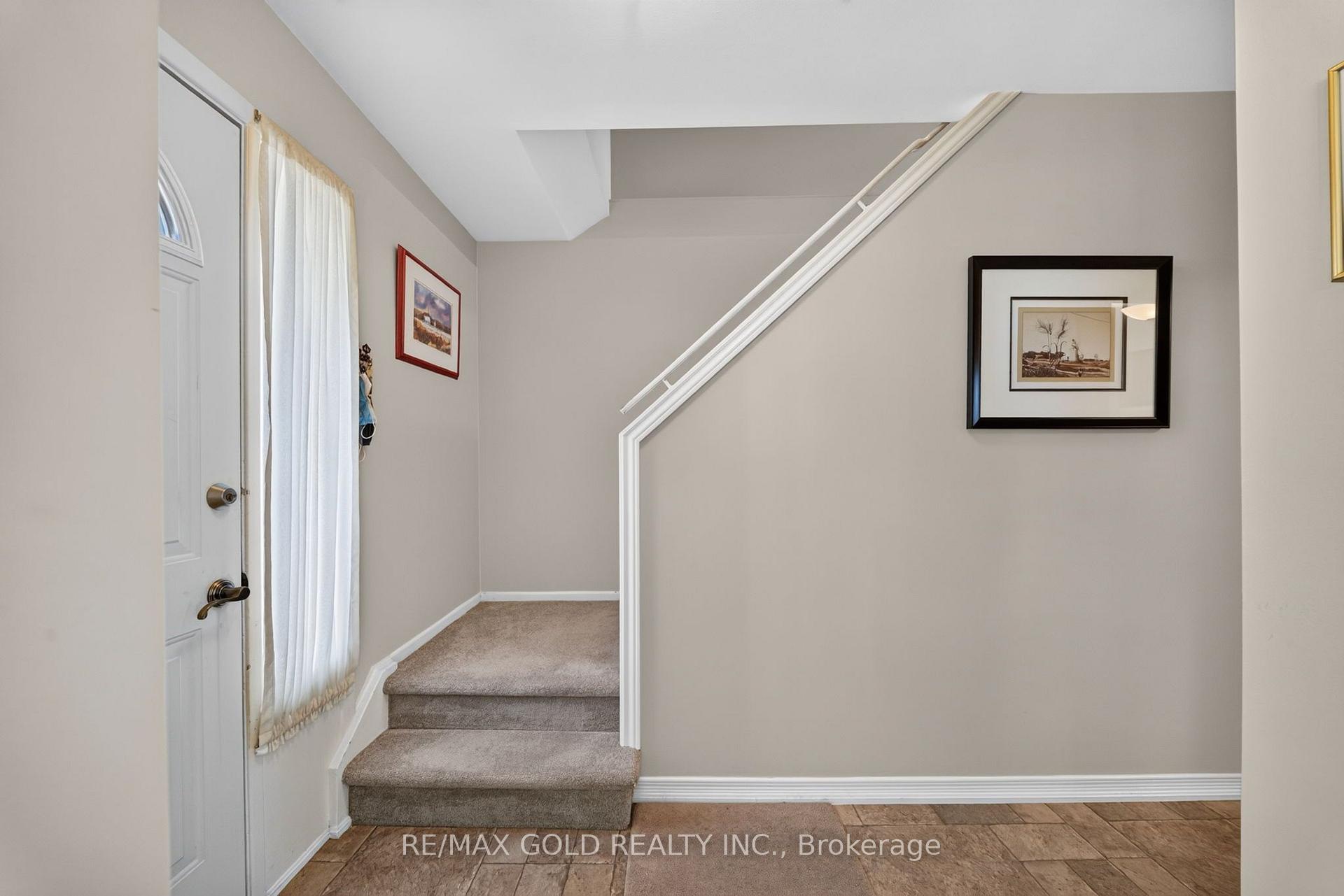 Photo 29 of 45 Fidelia Crescent, Brampton, Southgate — HOMEH