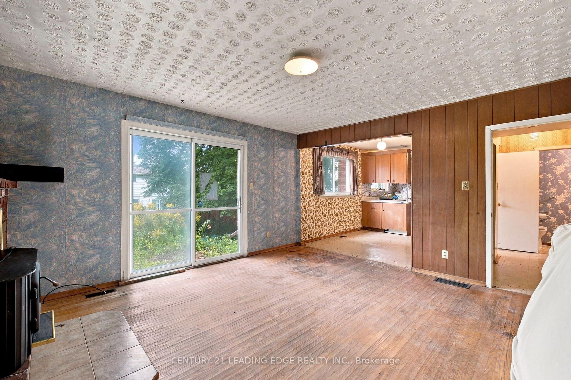 Photo 15 of 18 Kentish Crescent, Scarborough, Agincourt South-Malvern West — HOMEH