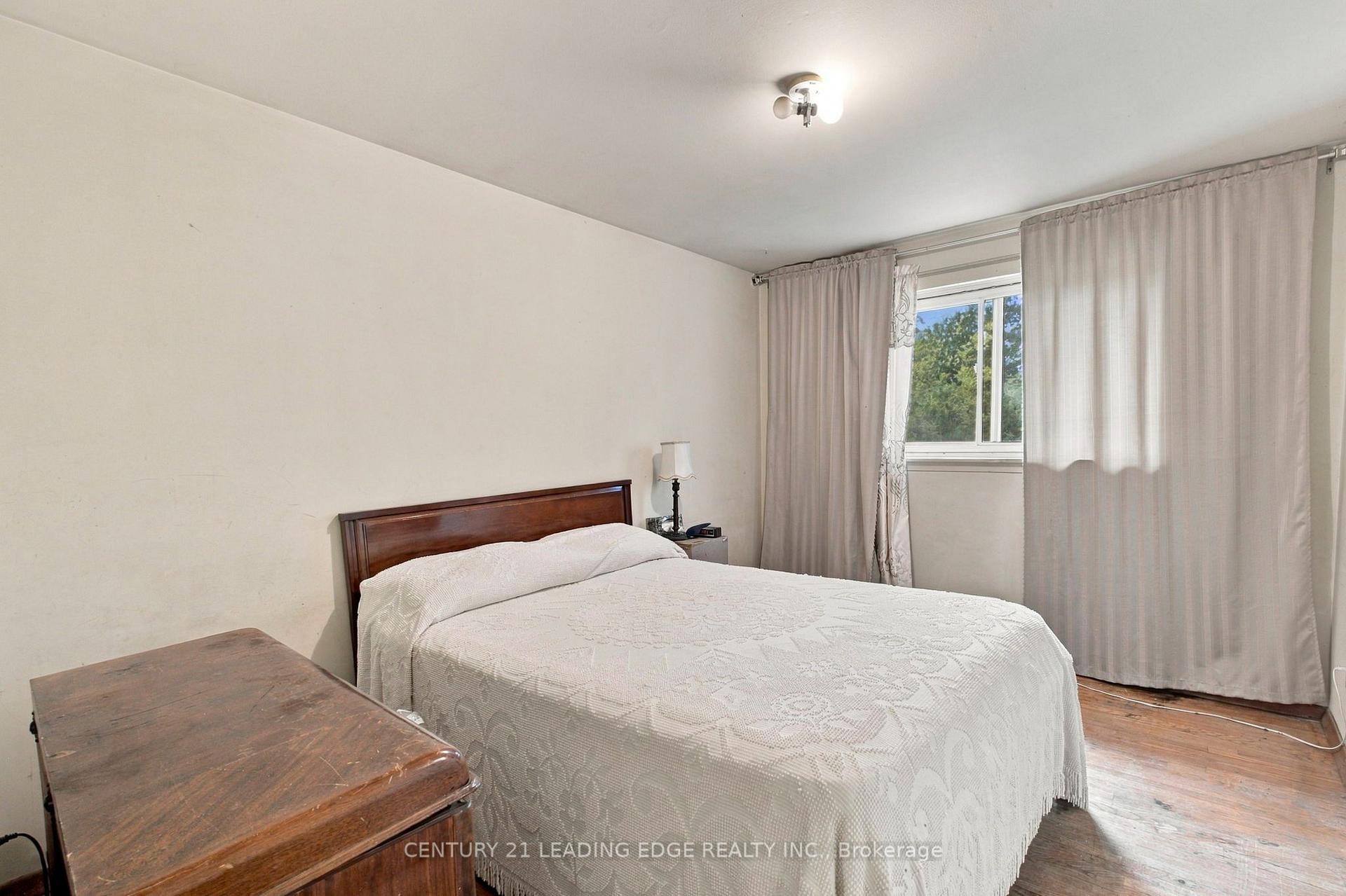 Photo 23 of 18 Kentish Crescent, Scarborough, Agincourt South-Malvern West — HOMEH