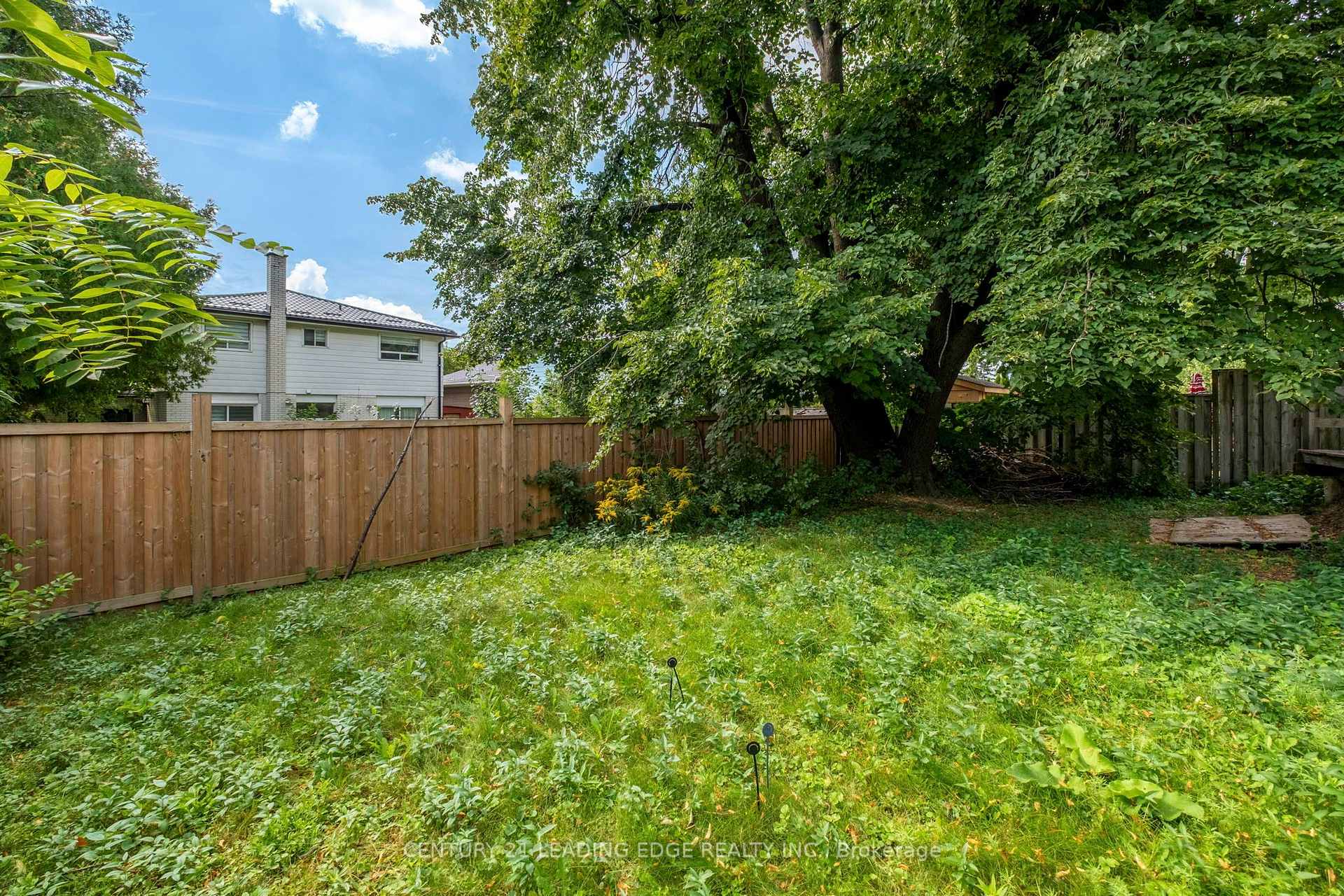 Photo 34 of 18 Kentish Crescent, Scarborough, Agincourt South-Malvern West — HOMEH