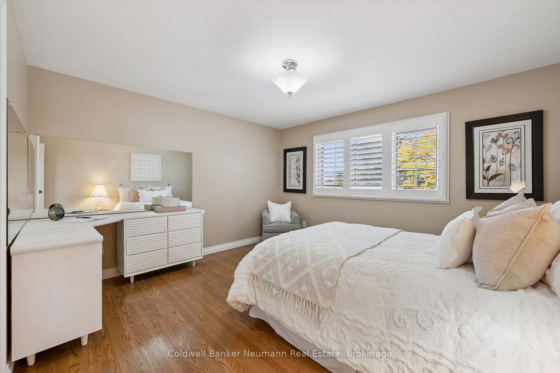 Photo 29 of 26 Maplewood Drive, Guelph, Dovercliffe Park/Old University — HOMEH