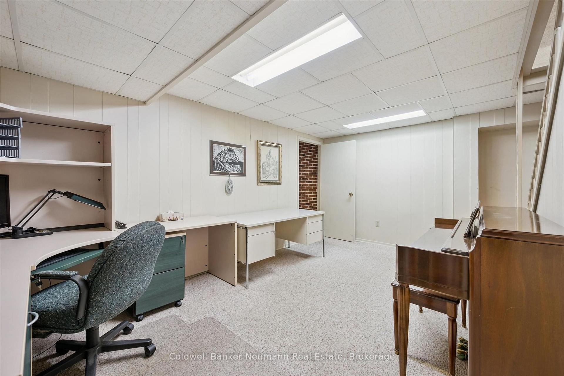 Photo 41 of 26 Maplewood Drive, Guelph, Dovercliffe Park/Old University — HOMEH