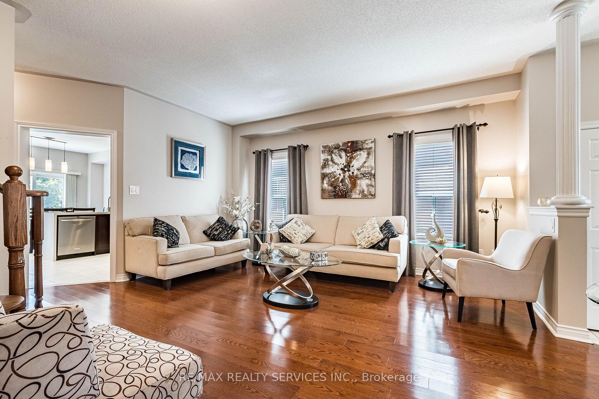 Photo 8 of 151 Fairhill Avenue, Brampton, Fletcher's Meadow — HOMEH