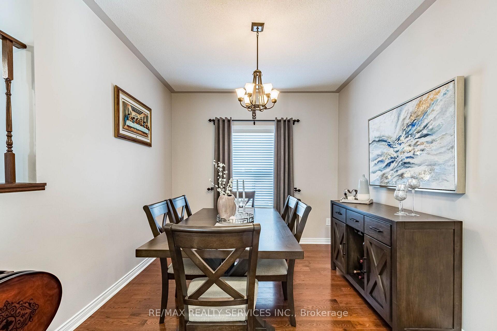 Photo 11 of 151 Fairhill Avenue, Brampton, Fletcher's Meadow — HOMEH