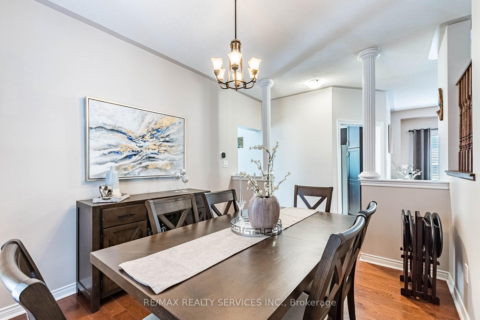 Photo 12 of 151 Fairhill Avenue, Brampton, Fletcher's Meadow — HOMEH