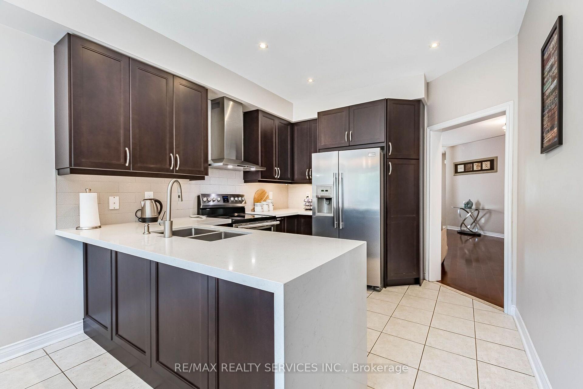Photo 19 of 151 Fairhill Avenue, Brampton, Fletcher's Meadow — HOMEH