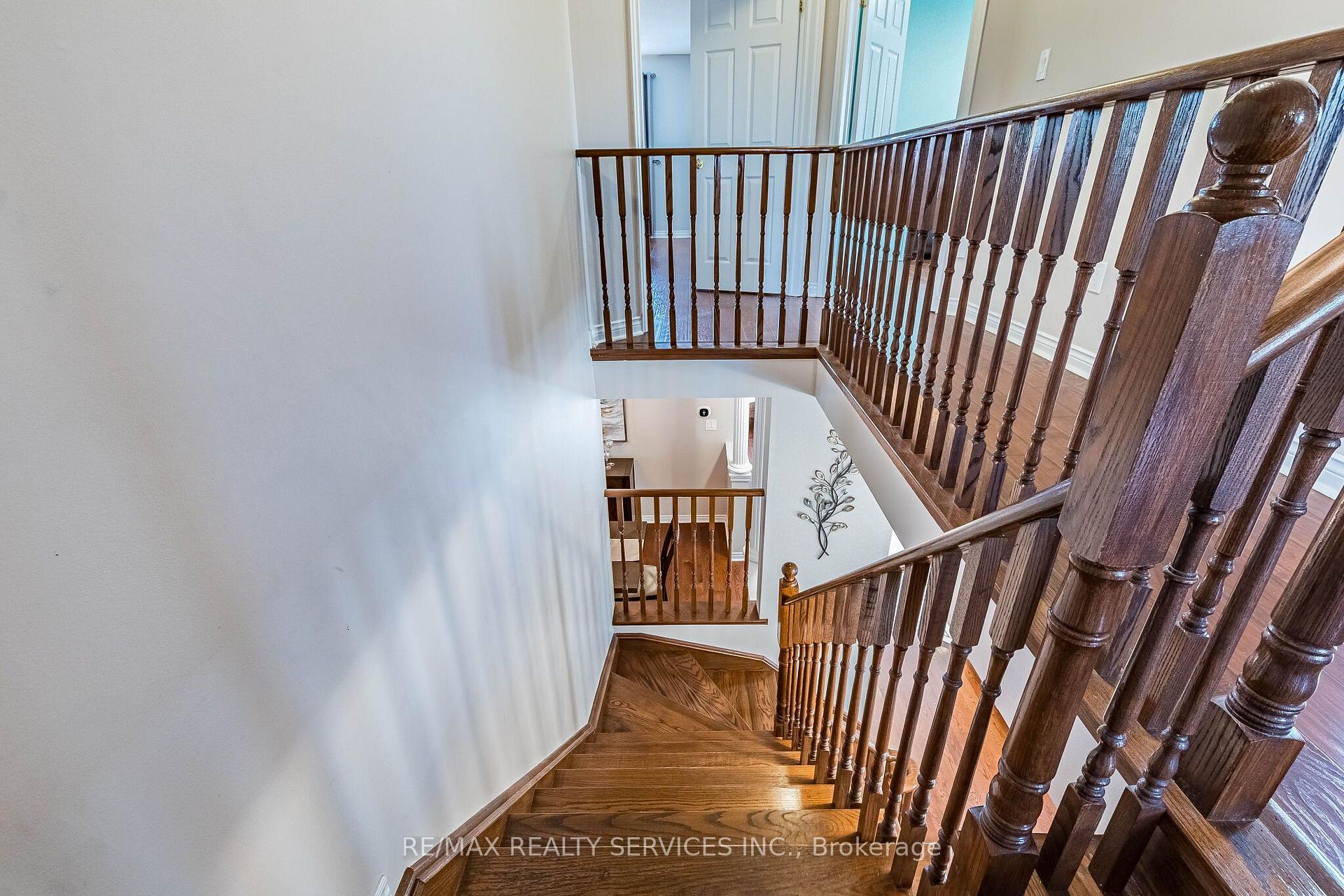 Photo 23 of 151 Fairhill Avenue, Brampton, Fletcher's Meadow — HOMEH