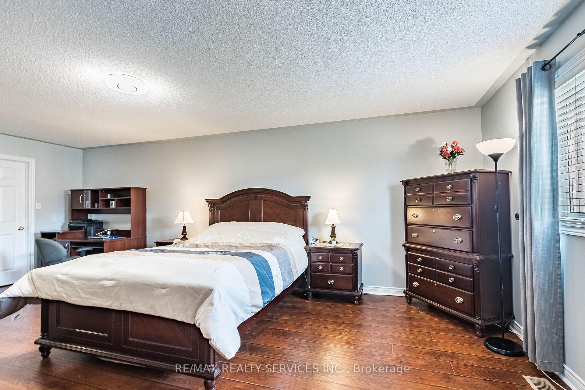 Photo 28 of 151 Fairhill Avenue, Brampton, Fletcher's Meadow — HOMEH