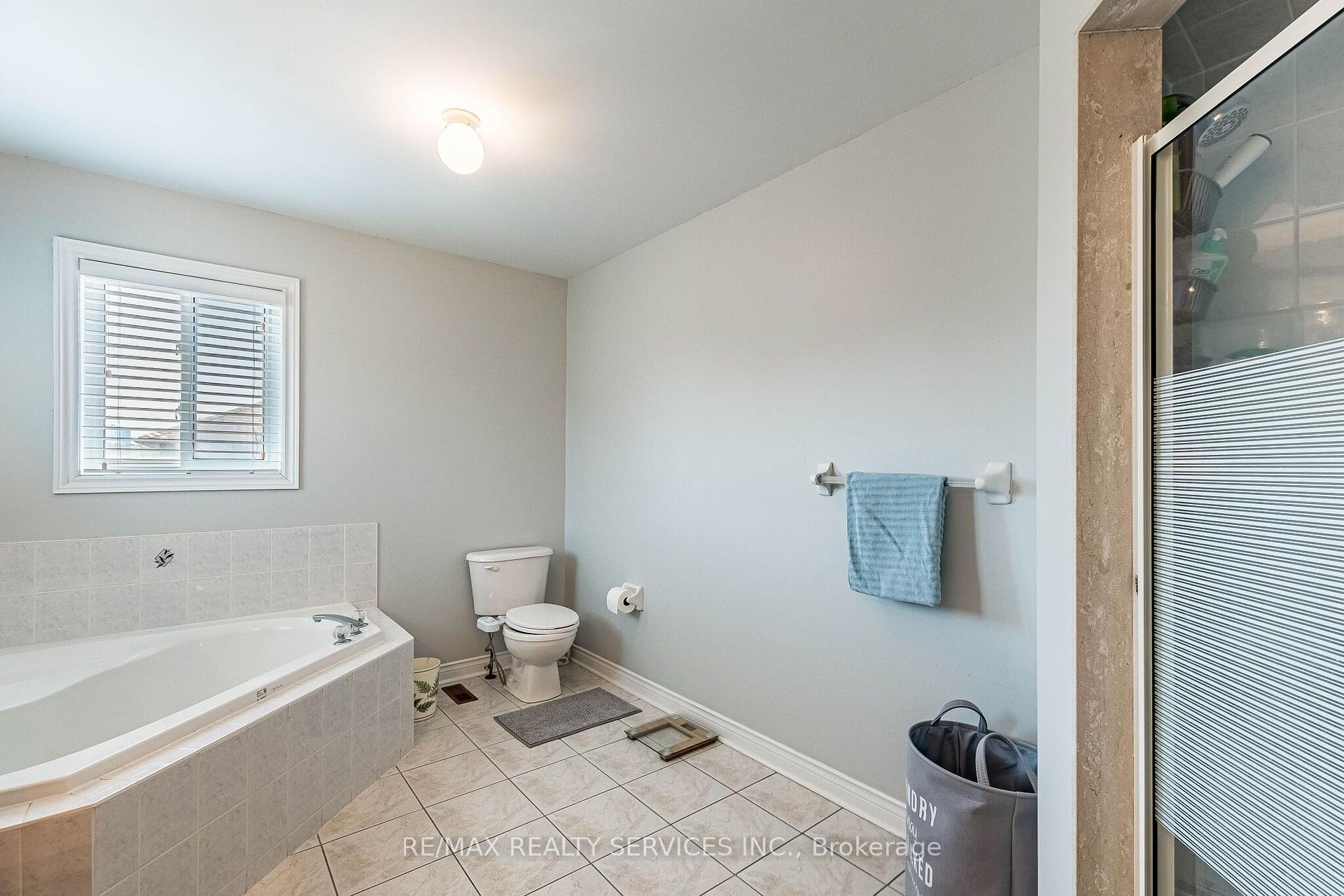 Photo 31 of 151 Fairhill Avenue, Brampton, Fletcher's Meadow — HOMEH