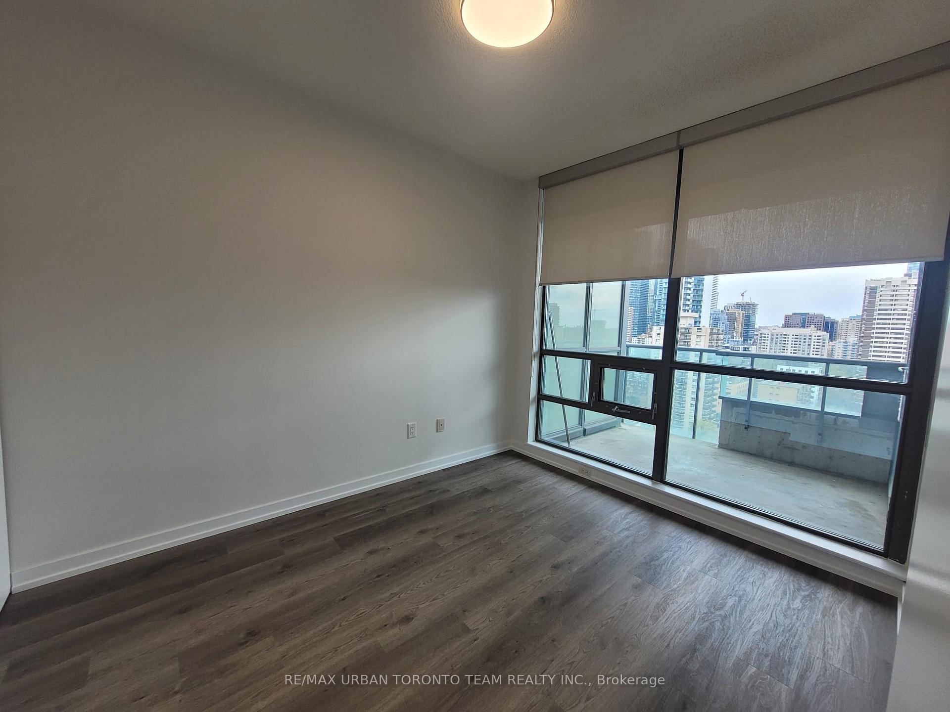 Photo 10 of Unit 1703, 285 Mutual Street, Toronto, Church-Yonge Corridor — HOMEH