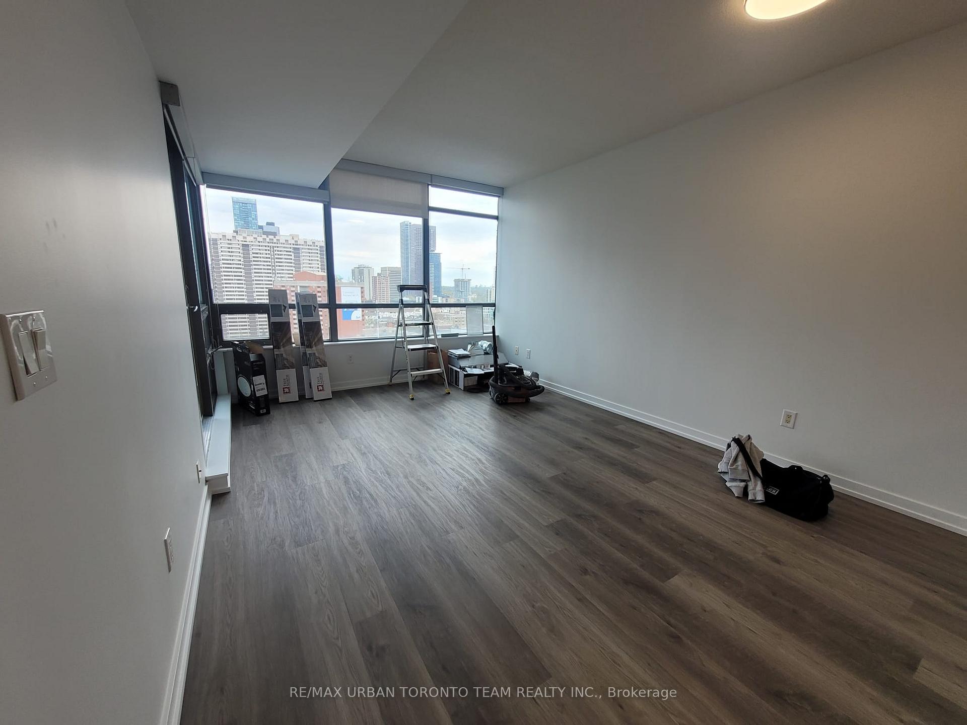 Photo 13 of Unit 1703, 285 Mutual Street, Toronto, Church-Yonge Corridor — HOMEH