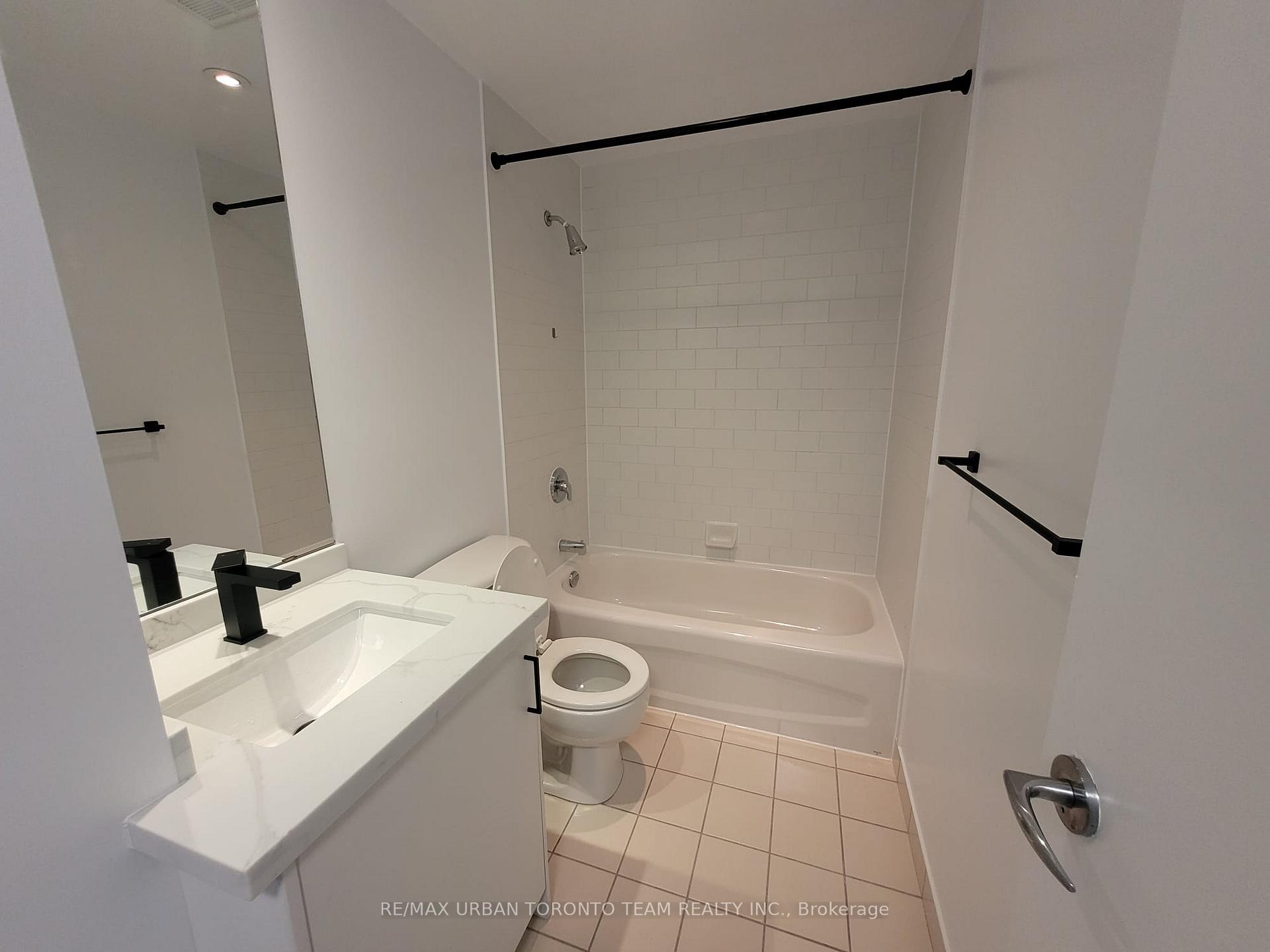 Photo 16 of Unit 1703, 285 Mutual Street, Toronto, Church-Yonge Corridor — HOMEH