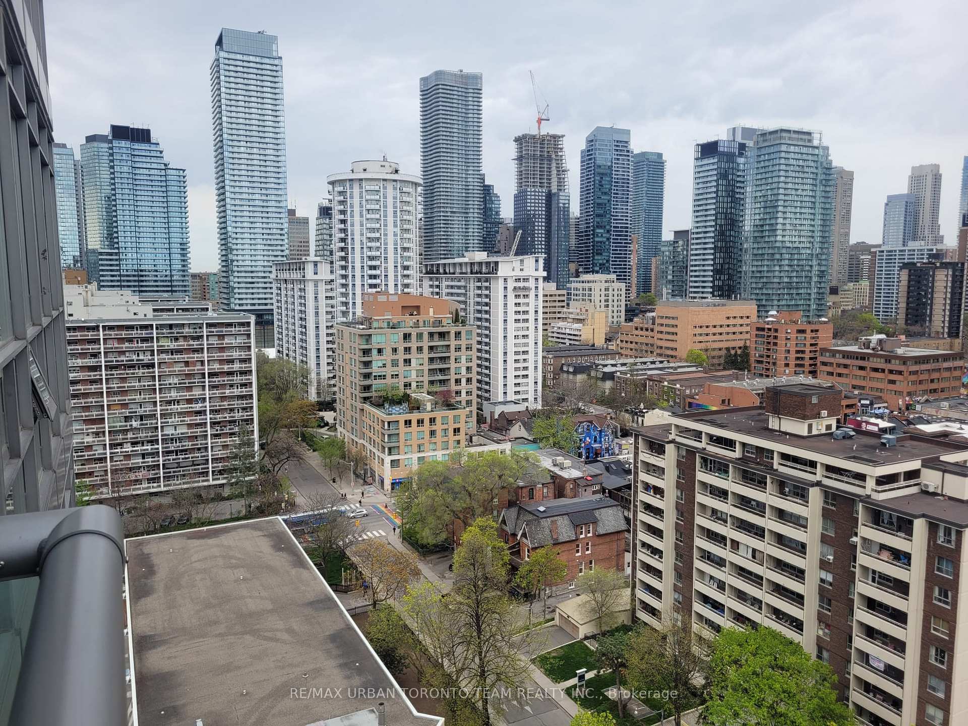Photo 22 of Unit 1703, 285 Mutual Street, Toronto, Church-Yonge Corridor — HOMEH