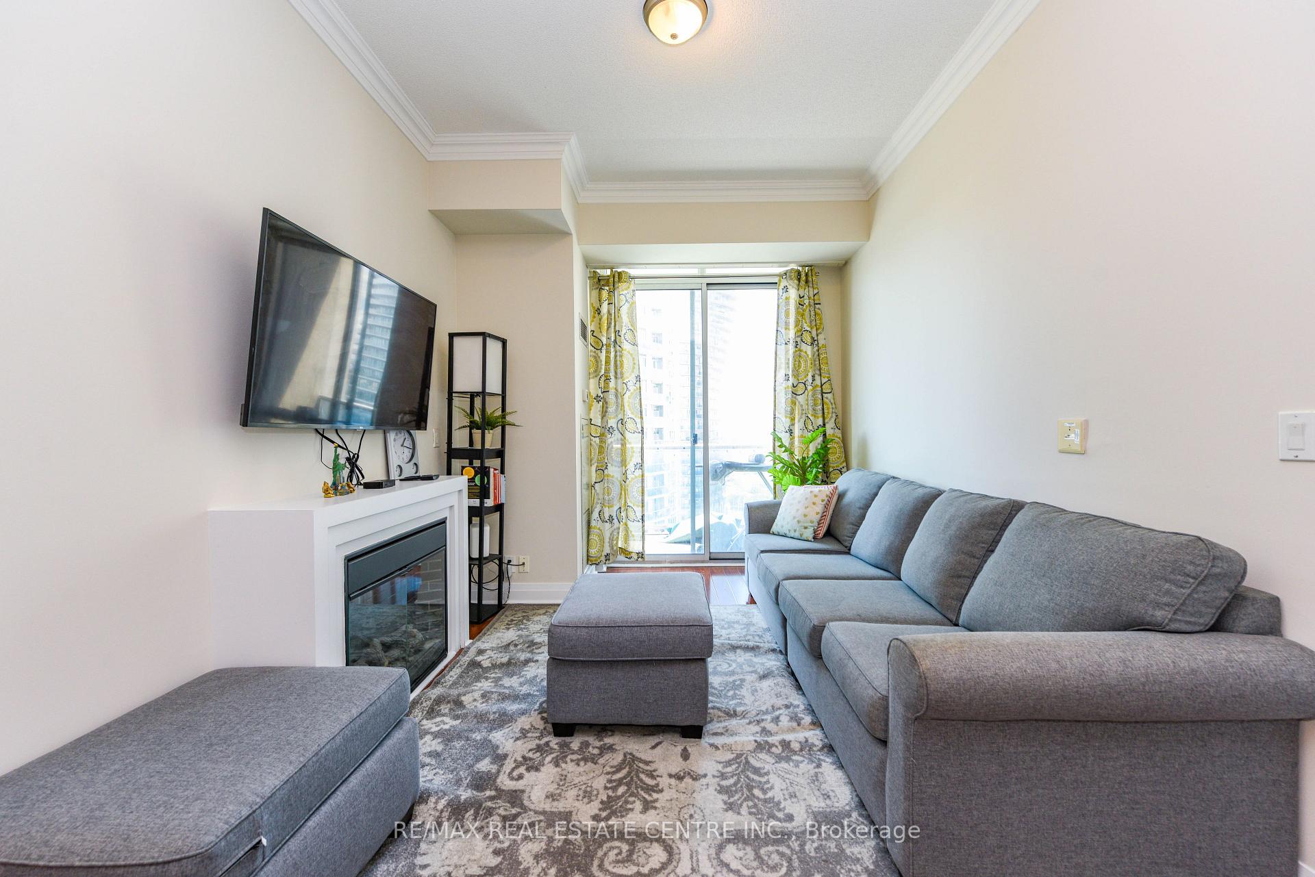 Photo 11 of Unit 2605, 90 Absolute Avenue, Mississauga, City Centre — HOMEH
