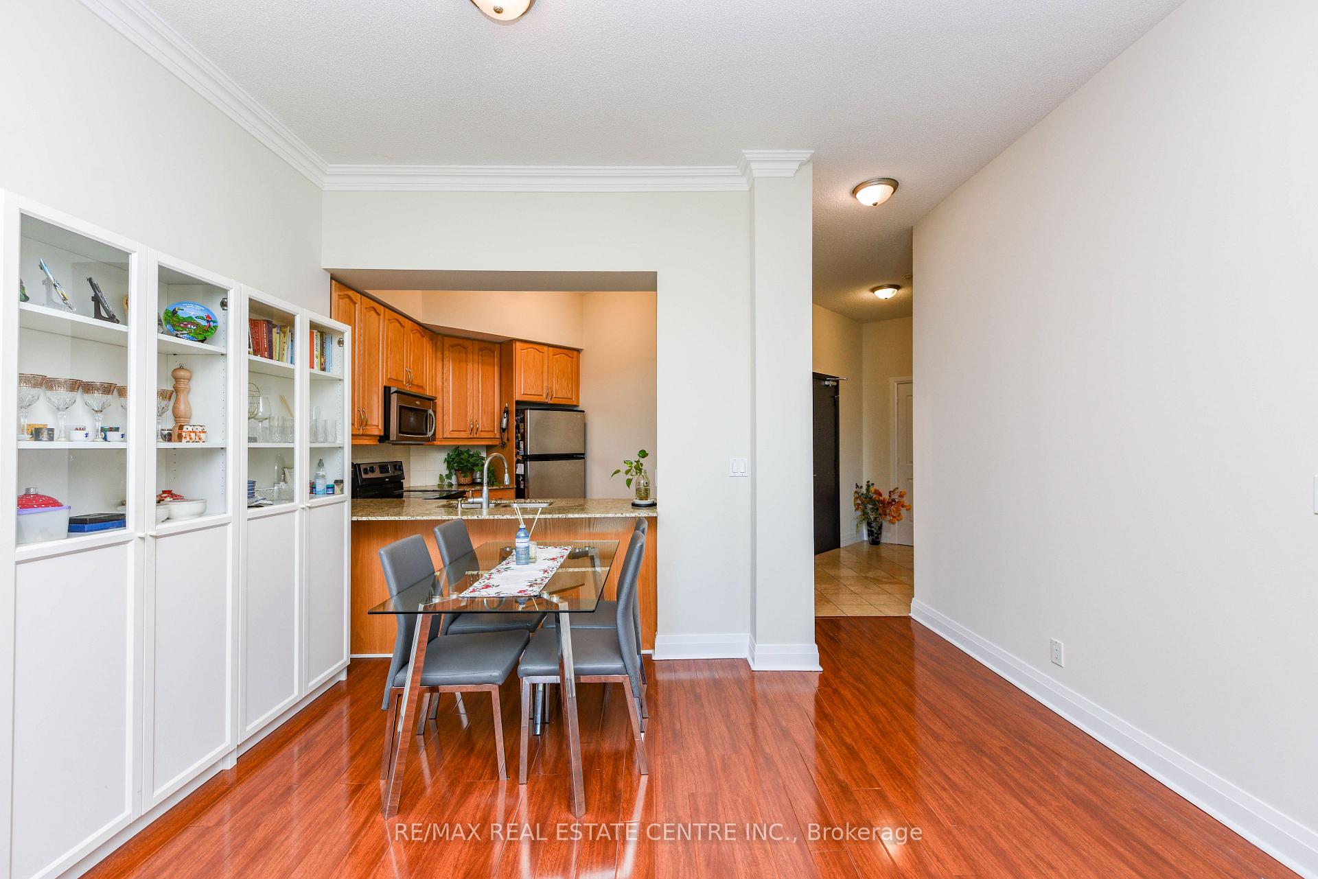 Photo 12 of Unit 2605, 90 Absolute Avenue, Mississauga, City Centre — HOMEH