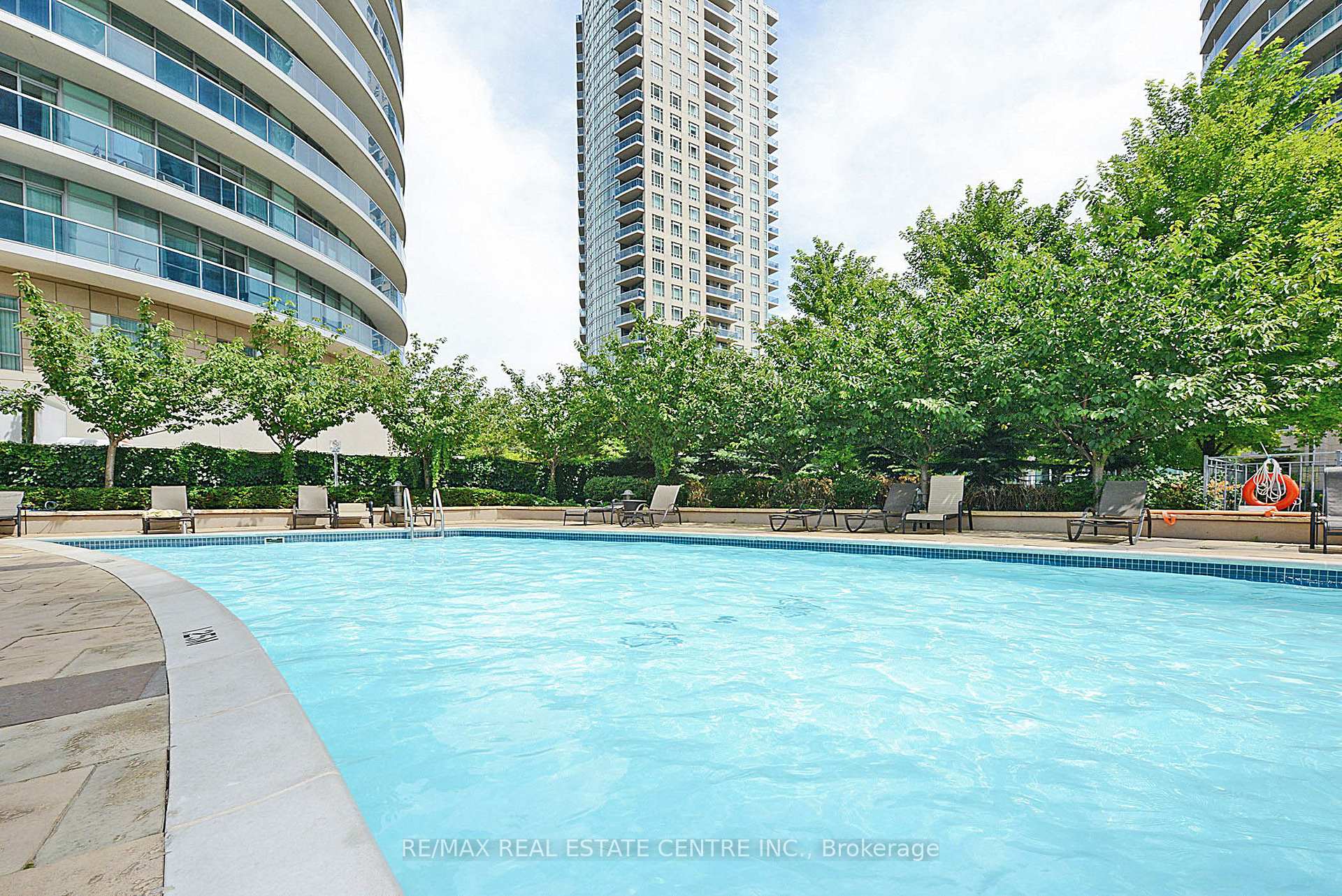 Photo 29 of Unit 2605, 90 Absolute Avenue, Mississauga, City Centre — HOMEH