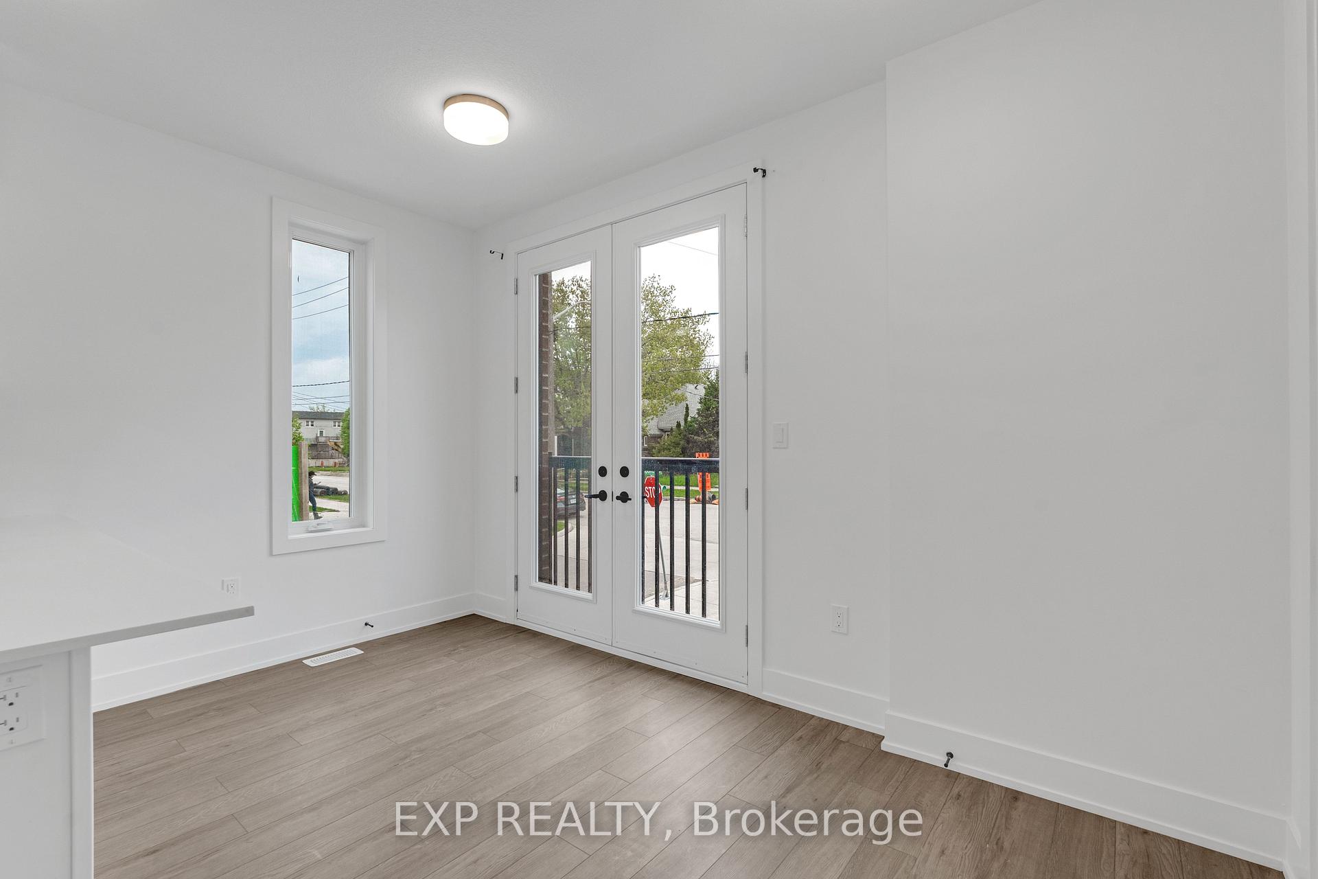 Photo 6 of Unit 61, 99 Roger Street, Kitchener, Uptown Waterloo — HOMEH