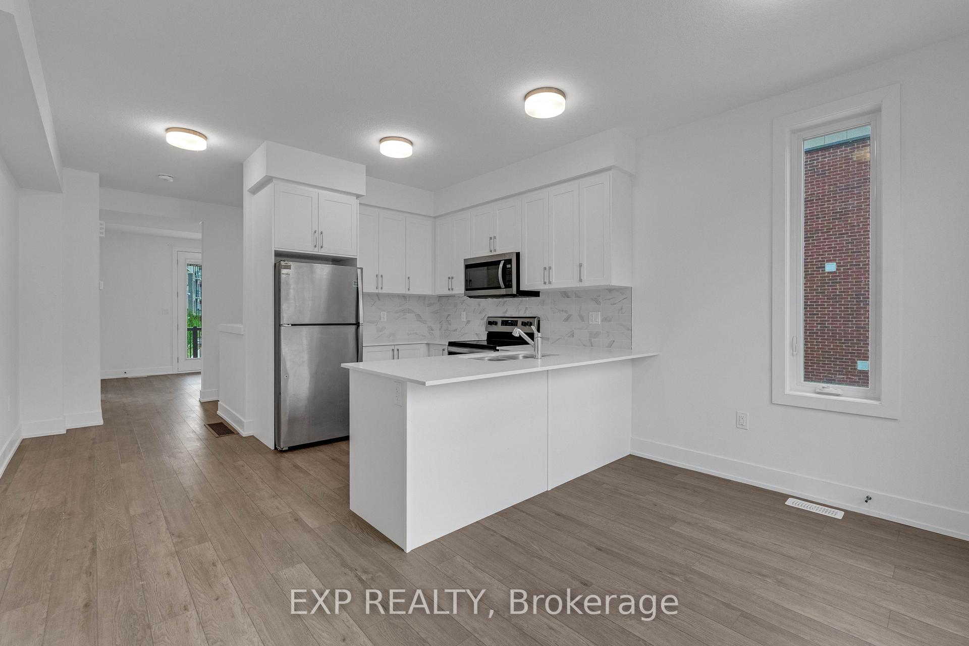 Photo 8 of Unit 61, 99 Roger Street, Kitchener, Uptown Waterloo — HOMEH