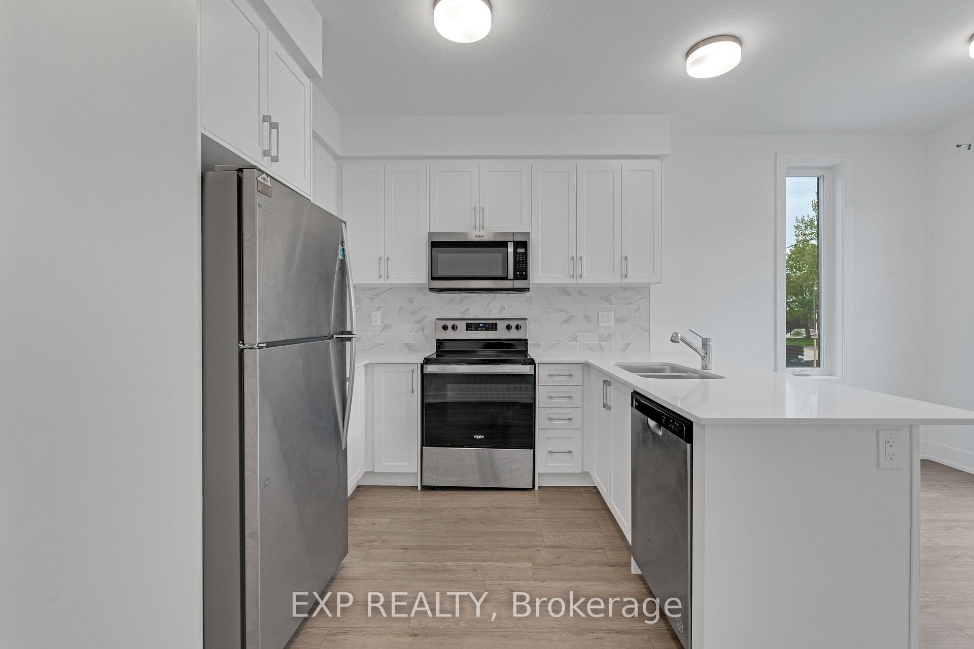 Photo 11 of Unit 61, 99 Roger Street, Kitchener, Uptown Waterloo — HOMEH