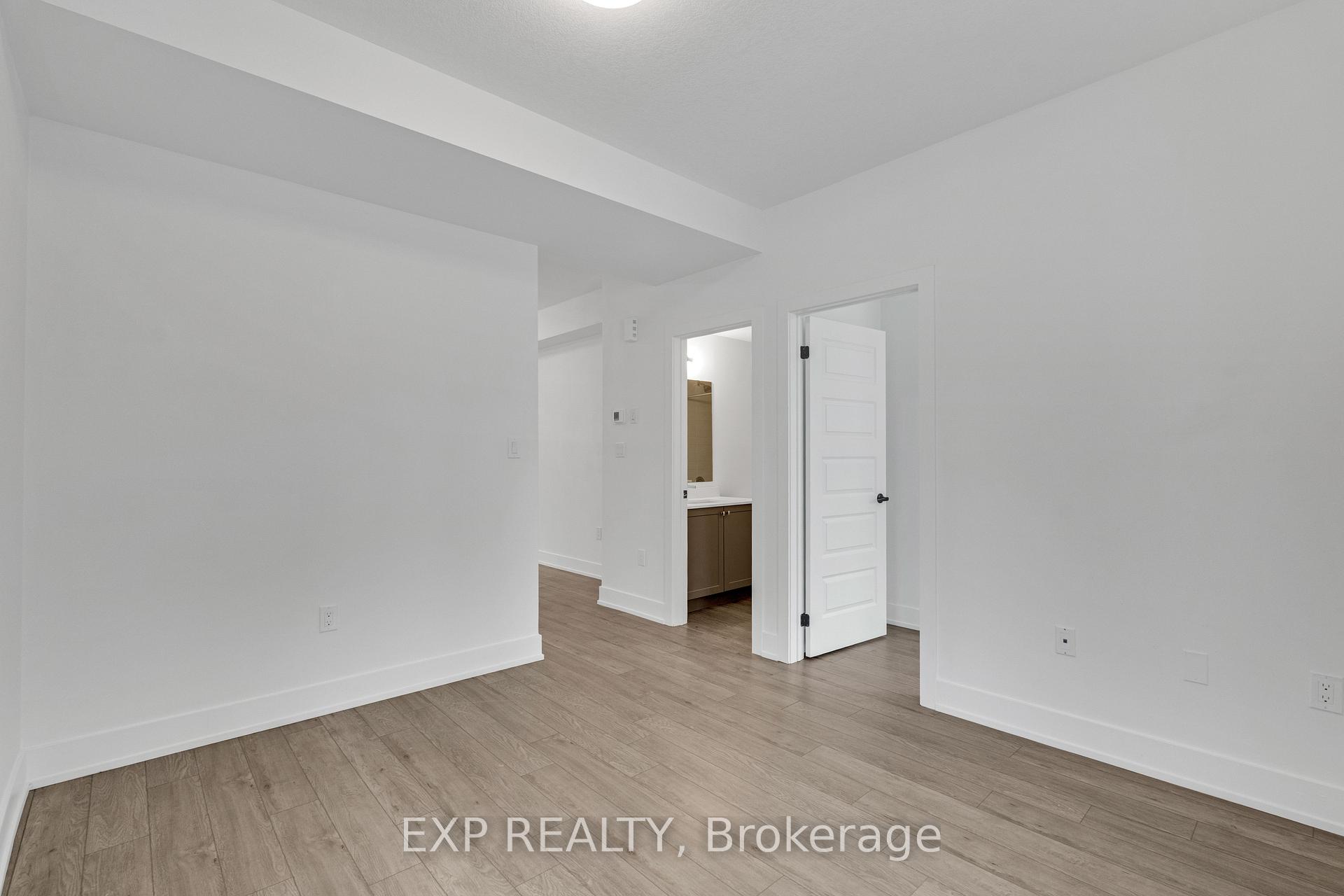Photo 13 of Unit 61, 99 Roger Street, Kitchener, Uptown Waterloo — HOMEH