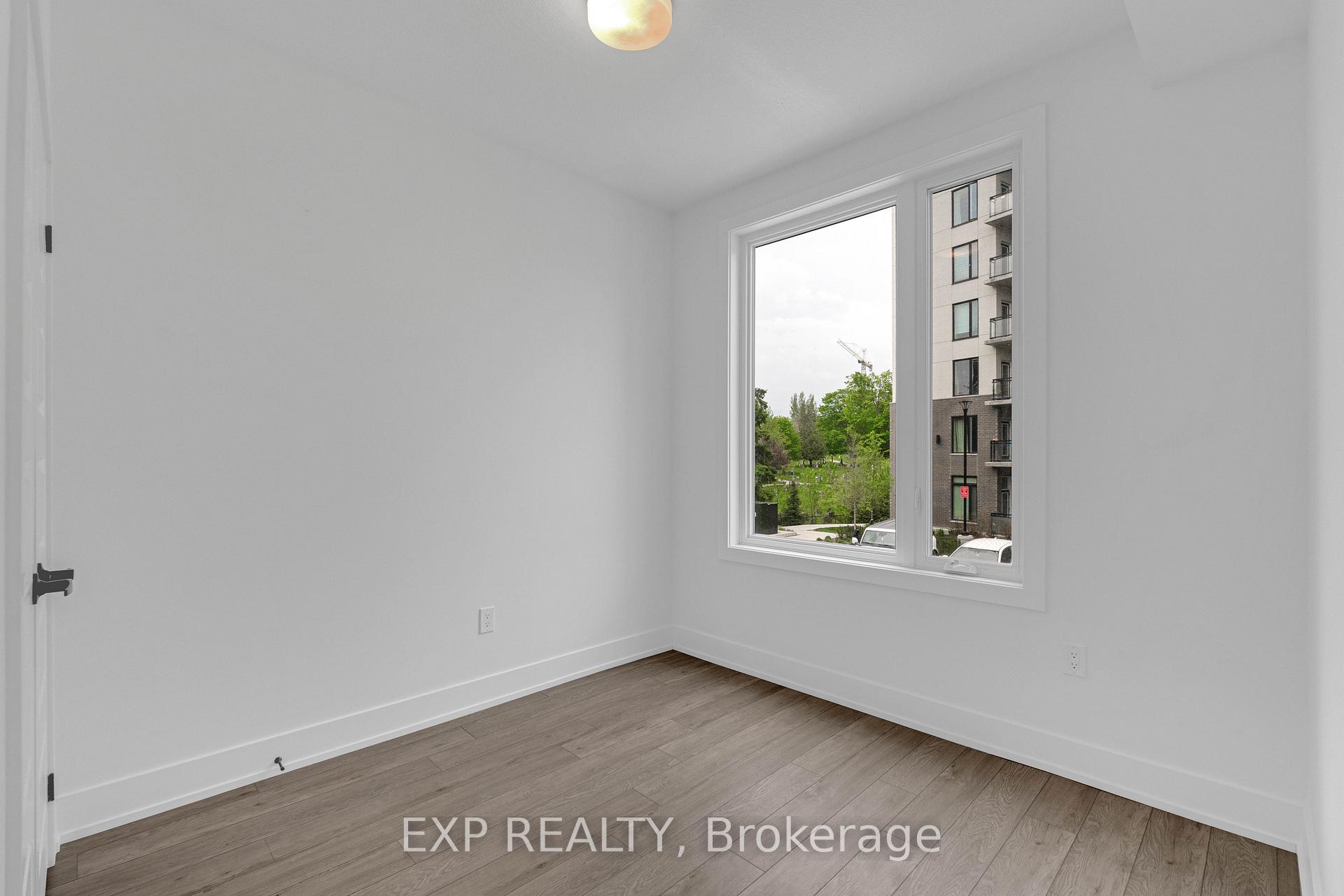 Photo 15 of Unit 61, 99 Roger Street, Kitchener, Uptown Waterloo — HOMEH
