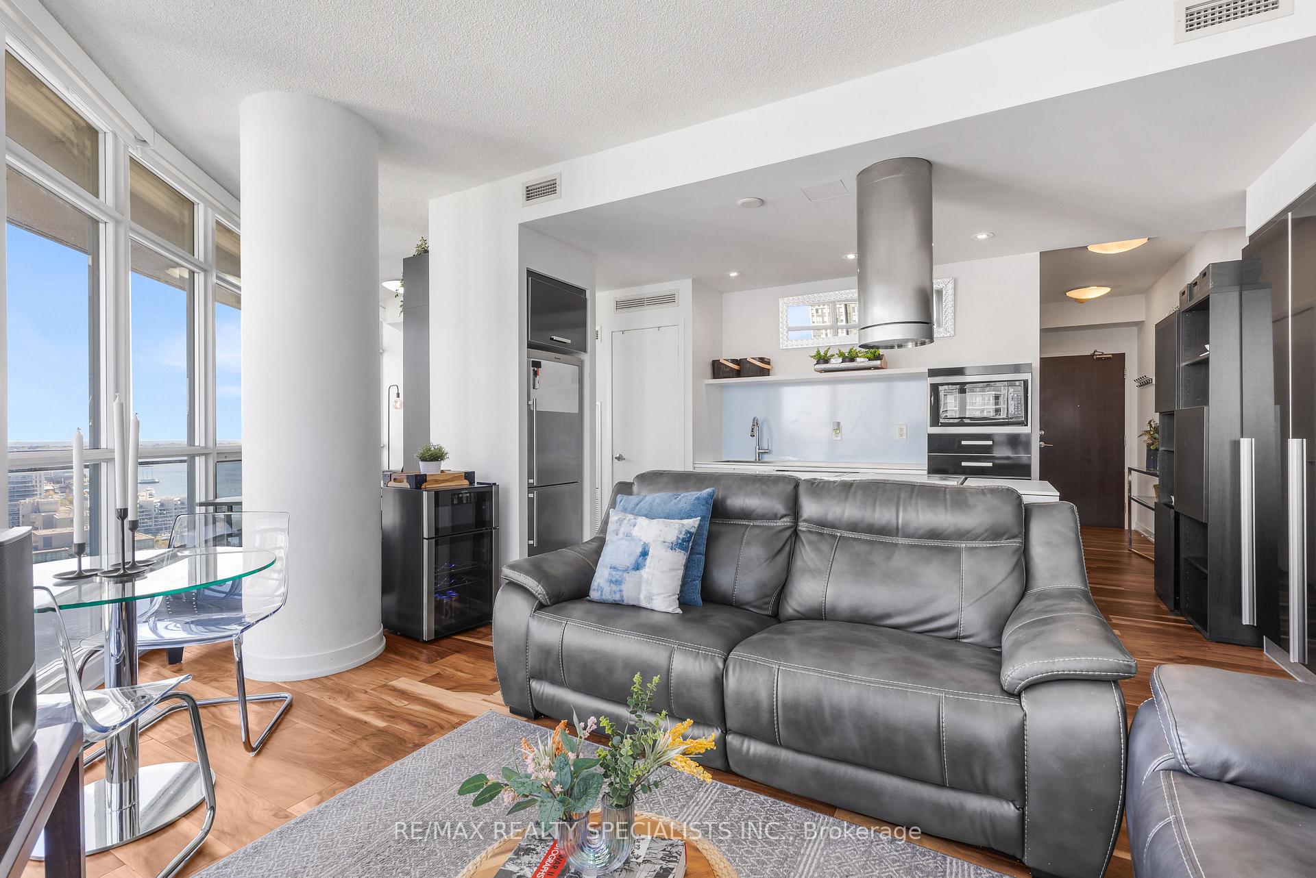 Photo 17 of Unit 2908, 38 Dan Leckie Way, Toronto, Waterfront Communities — HOMEH