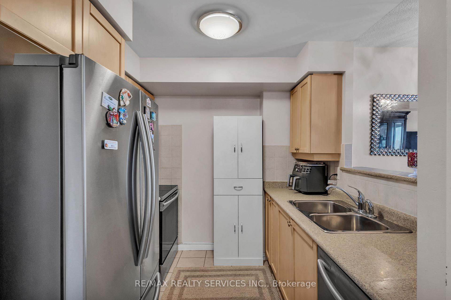 Photo 9 of Unit 1027, 700 Humberwood Boulevard, Etobicoke, West Humber-Clairville — HOMEH
