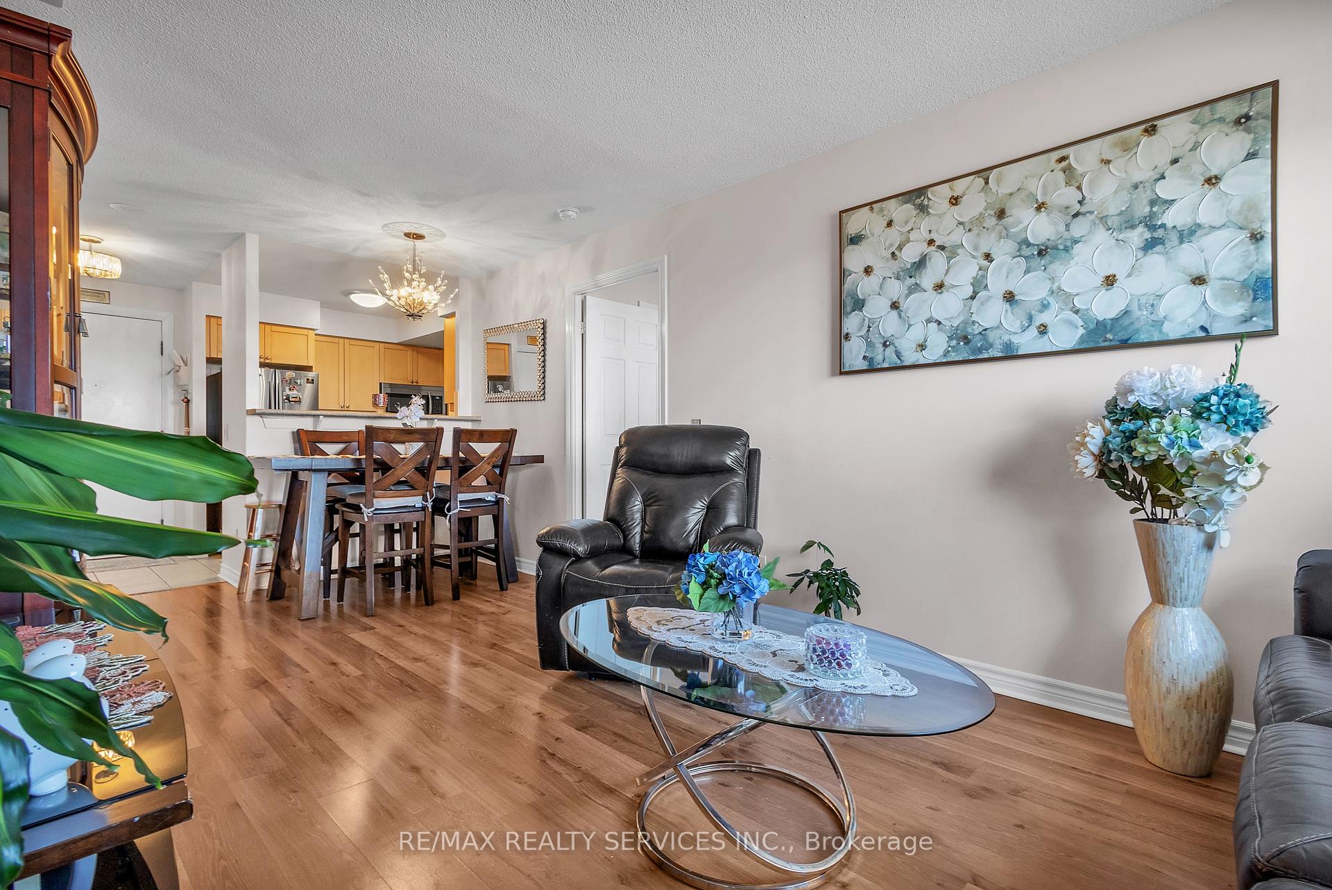 Photo 15 of Unit 1027, 700 Humberwood Boulevard, Etobicoke, West Humber-Clairville — HOMEH