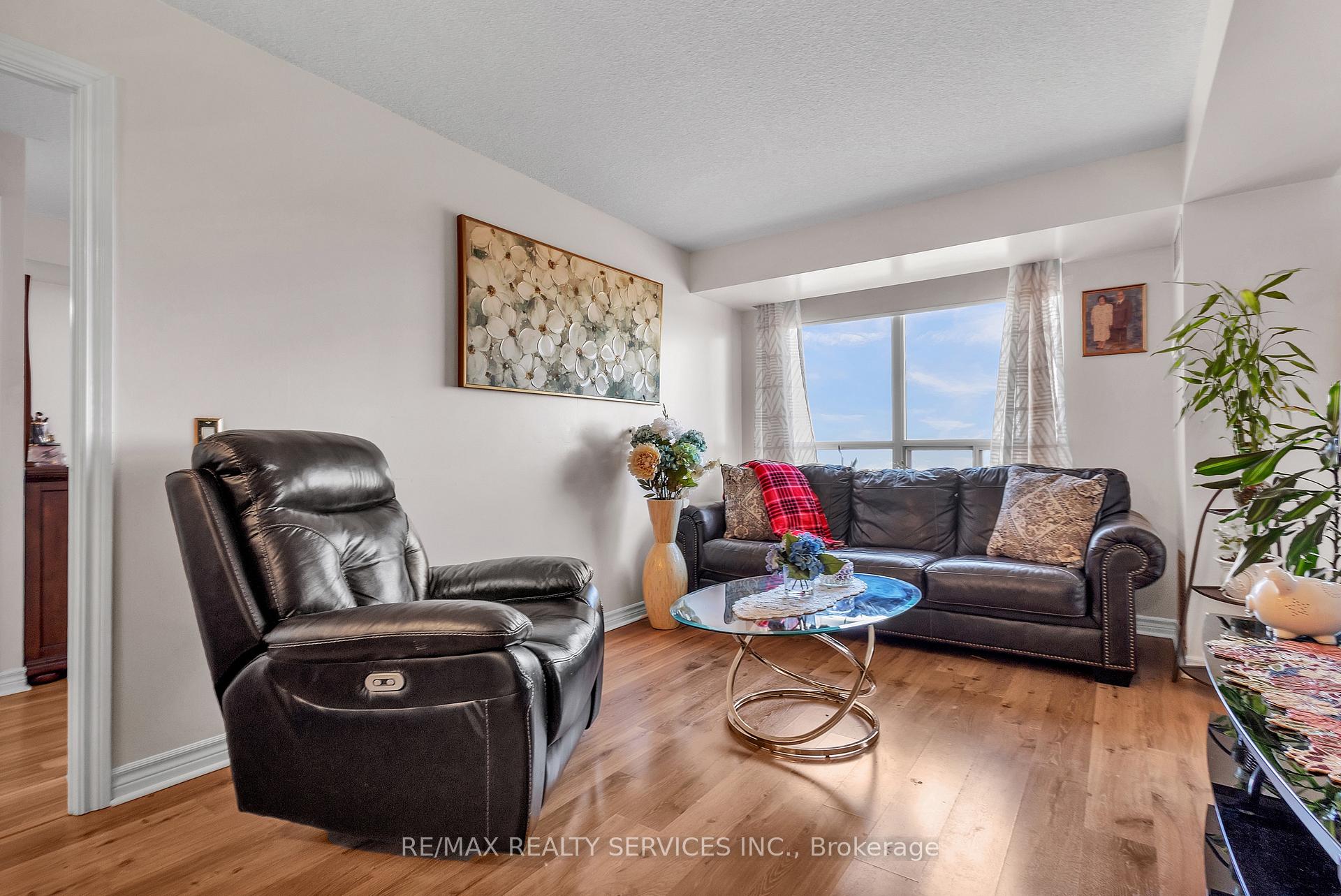 Photo 16 of Unit 1027, 700 Humberwood Boulevard, Etobicoke, West Humber-Clairville — HOMEH