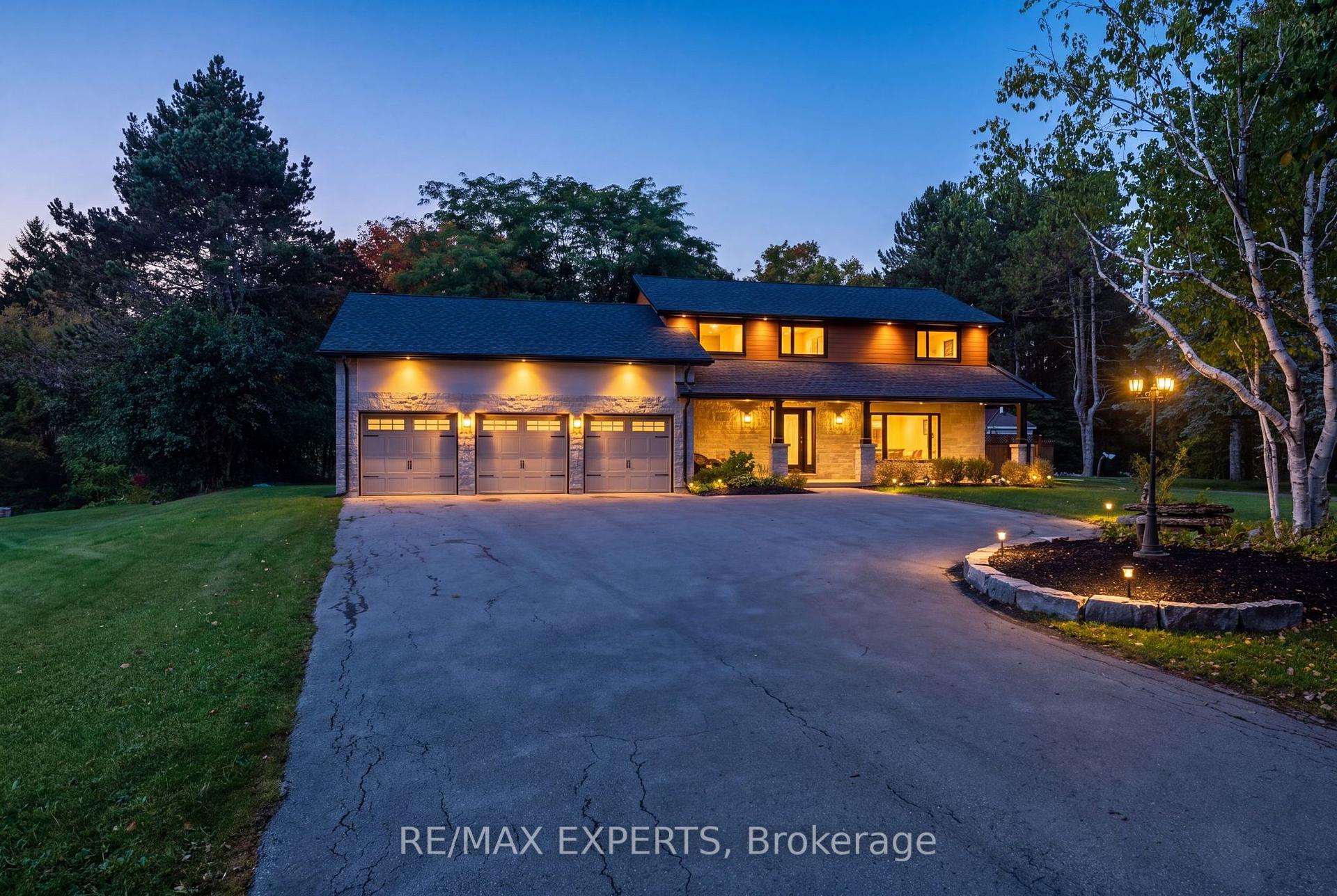 Photo 2 of 81 Matson Drive, Caledon, Palgrave — HOMEH