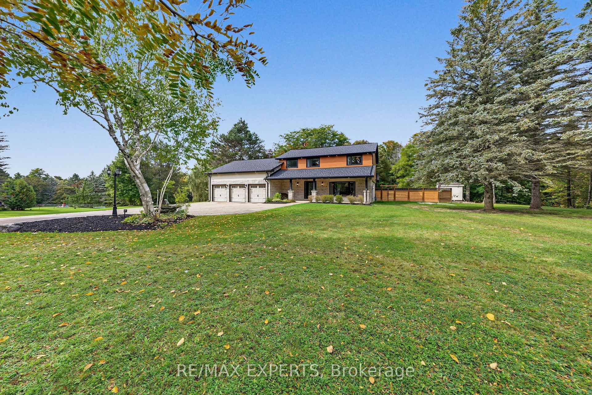 Photo 4 of 81 Matson Drive, Caledon, Palgrave — HOMEH