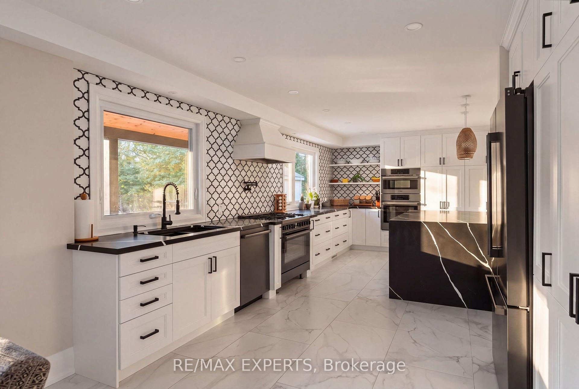Photo 8 of 81 Matson Drive, Caledon, Palgrave — HOMEH