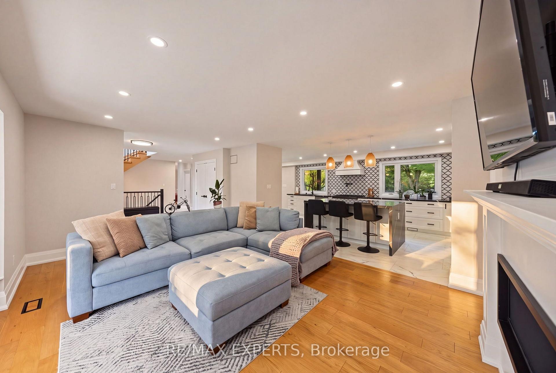 Photo 19 of 81 Matson Drive, Caledon, Palgrave — HOMEH