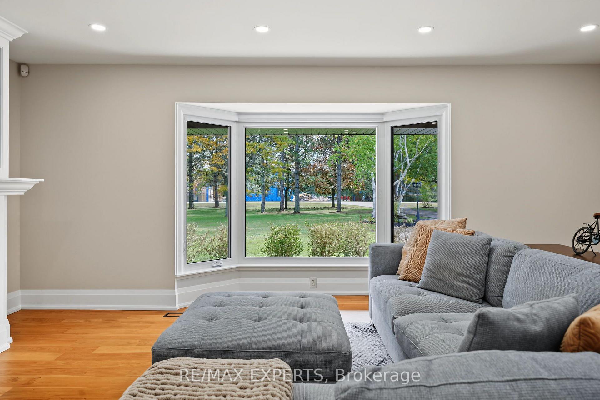 Photo 20 of 81 Matson Drive, Caledon, Palgrave — HOMEH