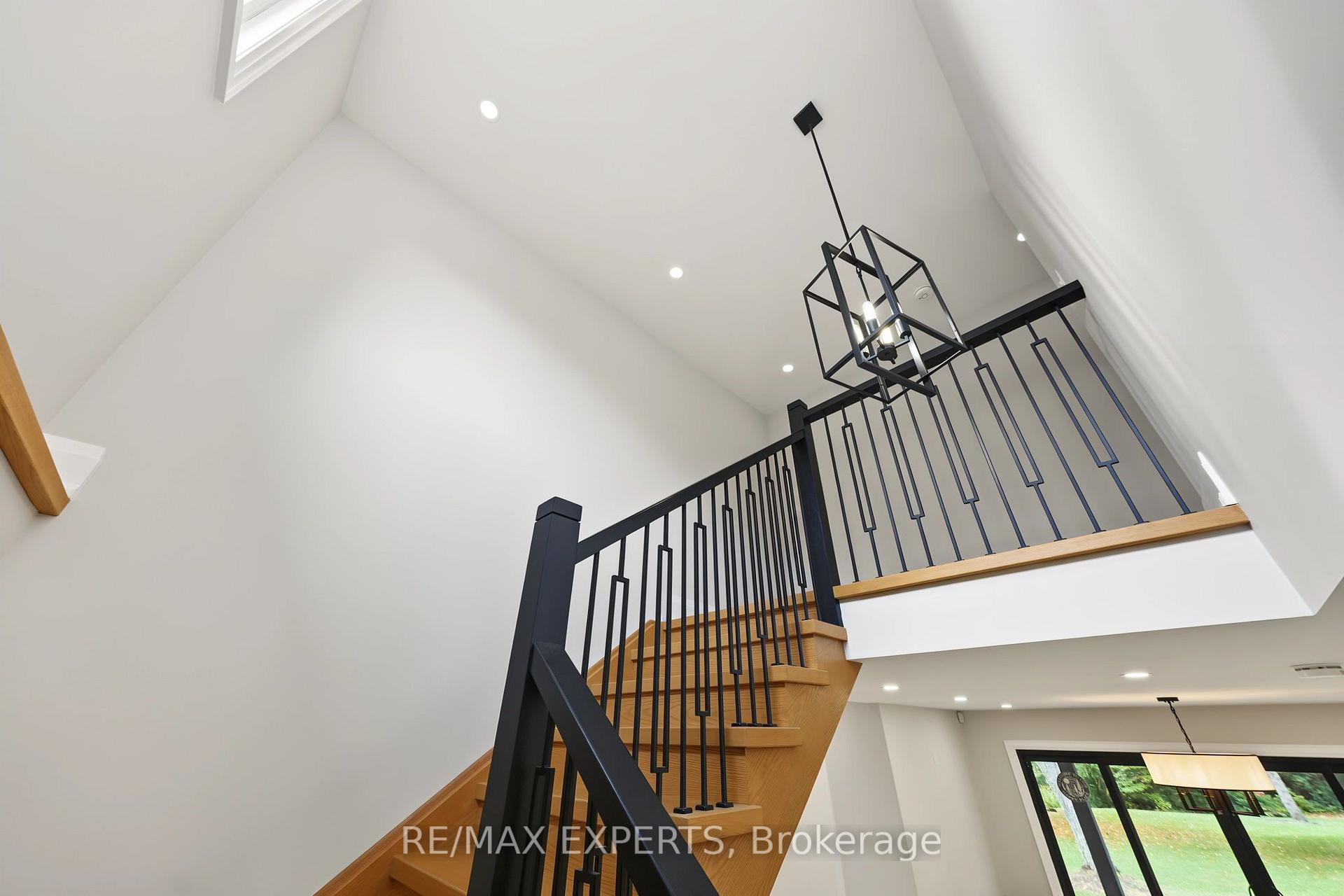 Photo 30 of 81 Matson Drive, Caledon, Palgrave — HOMEH