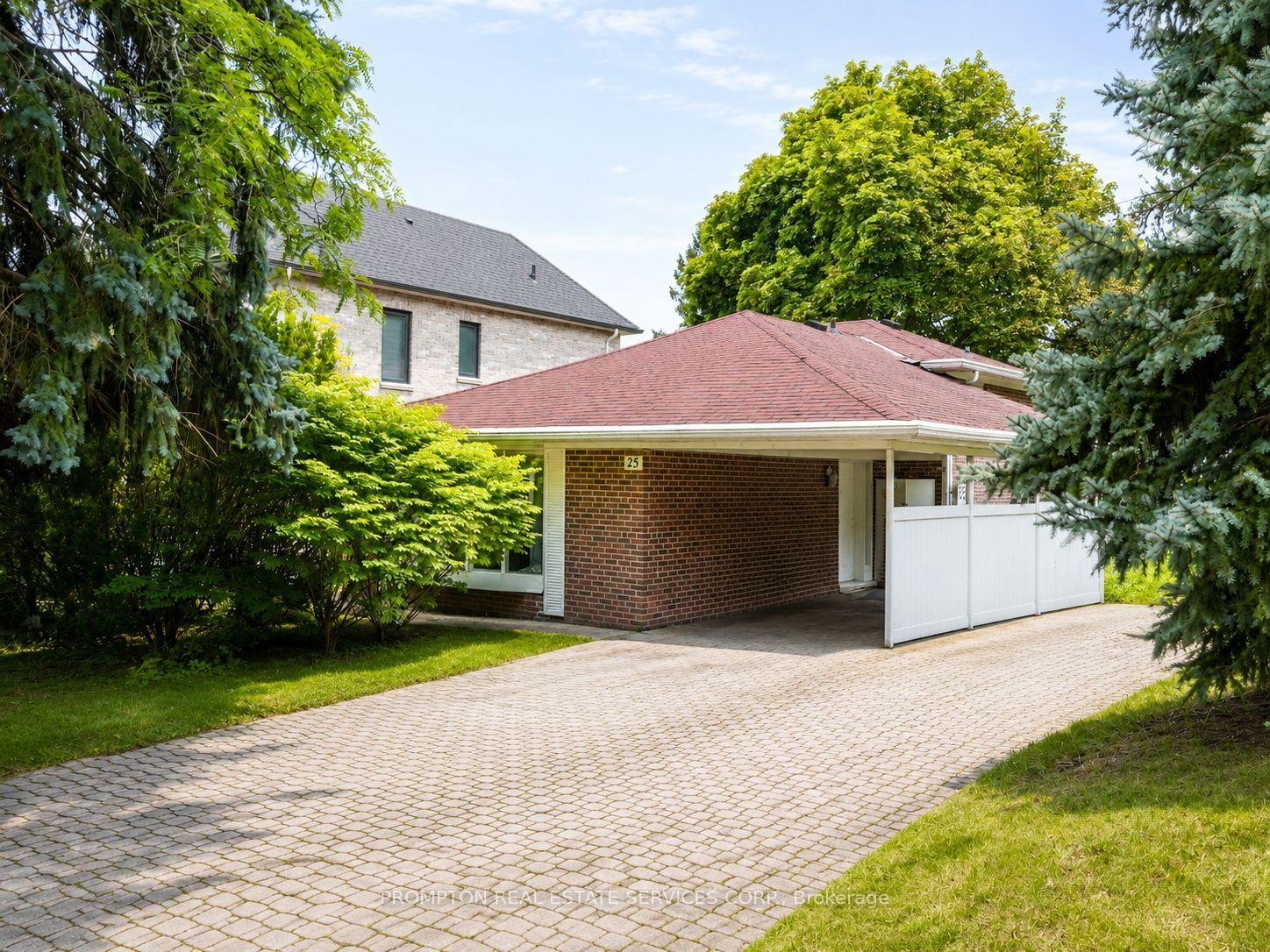 Photo 4 of 25 Lehar Crescent, North York, Hillcrest Village — HOMEH
