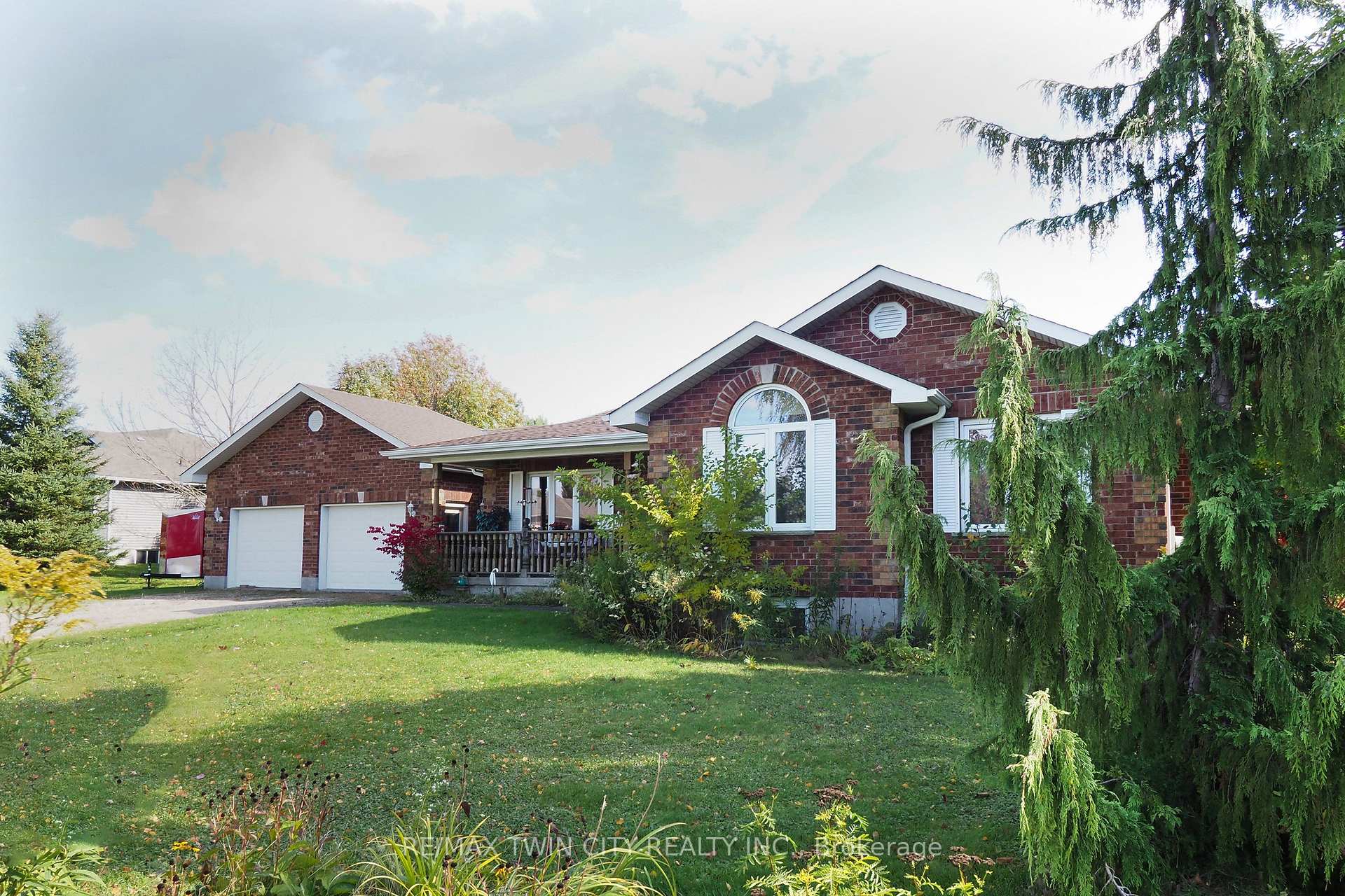 Photo 4 of 30 Nesbitt Street, Mapleton, Rural Mapleton — HOMEH