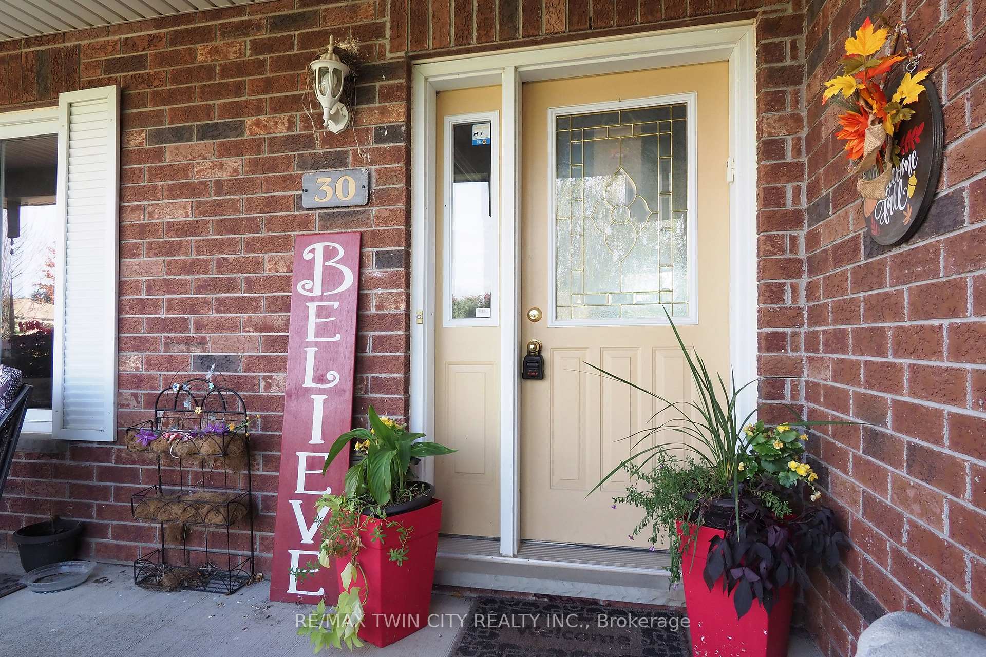 Photo 5 of 30 Nesbitt Street, Mapleton, Rural Mapleton — HOMEH