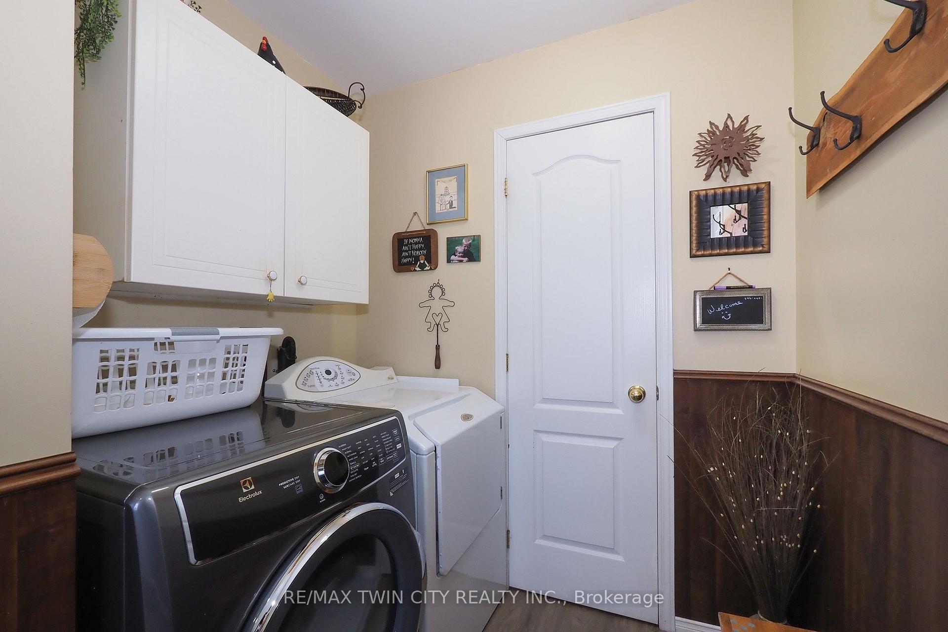 Photo 27 of 30 Nesbitt Street, Mapleton, Rural Mapleton — HOMEH