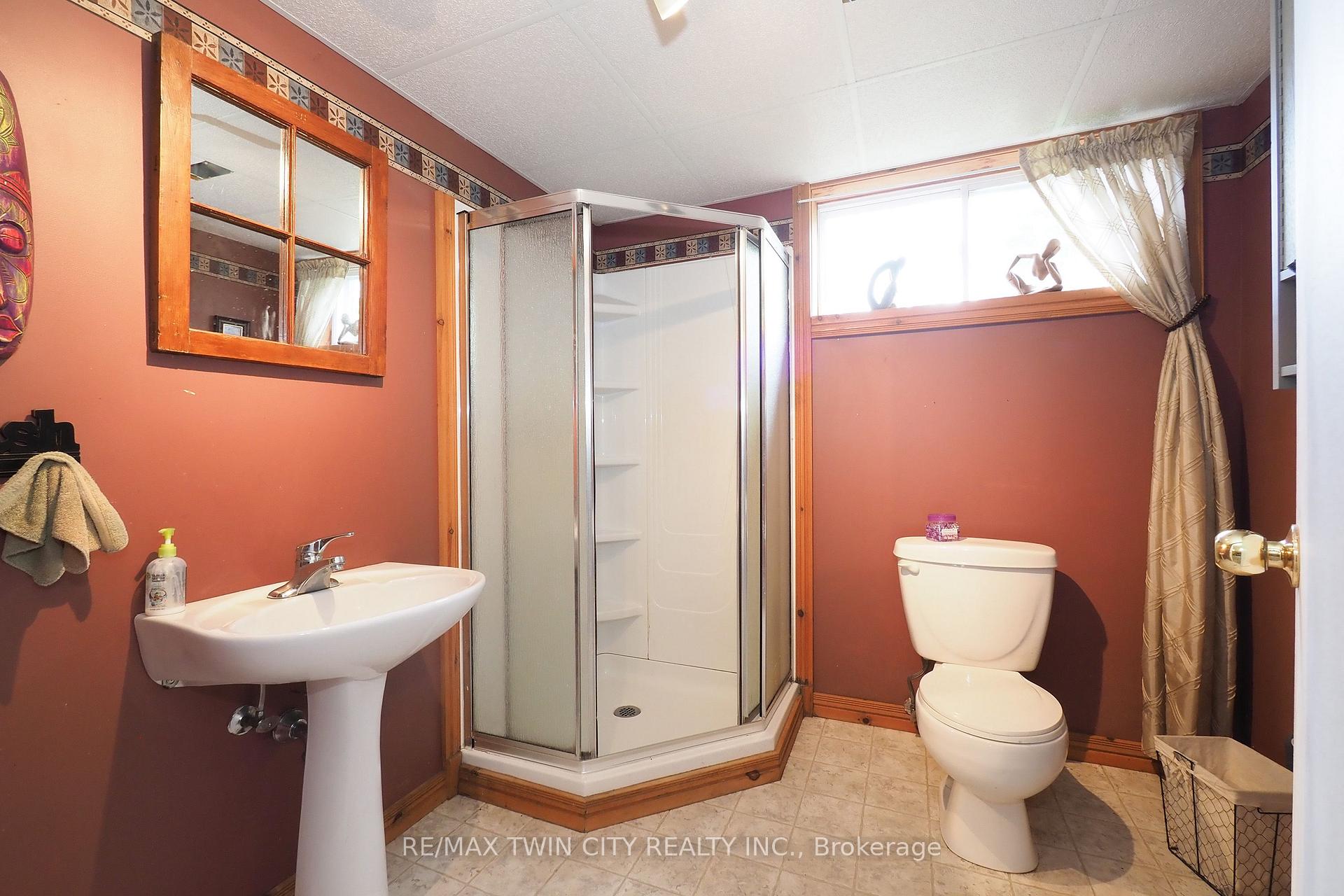 Photo 34 of 30 Nesbitt Street, Mapleton, Rural Mapleton — HOMEH