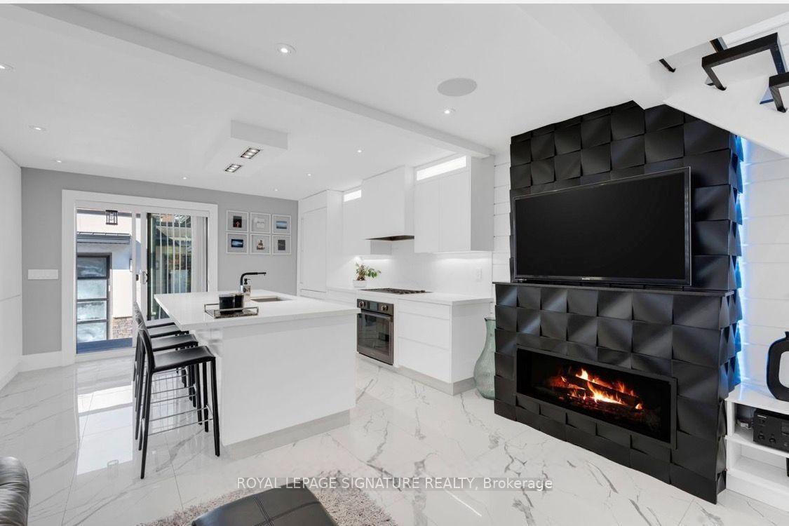 Photo 16 of Unit upper, 58 Carrick Avenue, Toronto, Corso Italia-Davenport — HOMEH