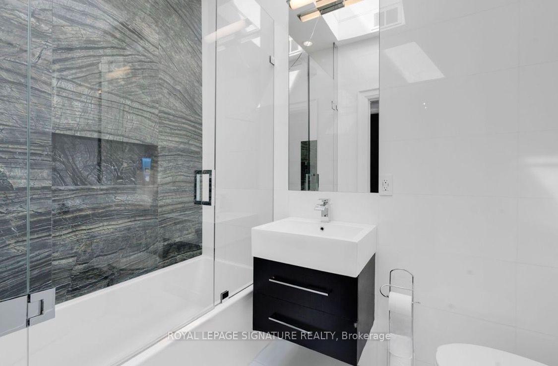 Photo 25 of Unit upper, 58 Carrick Avenue, Toronto, Corso Italia-Davenport — HOMEH