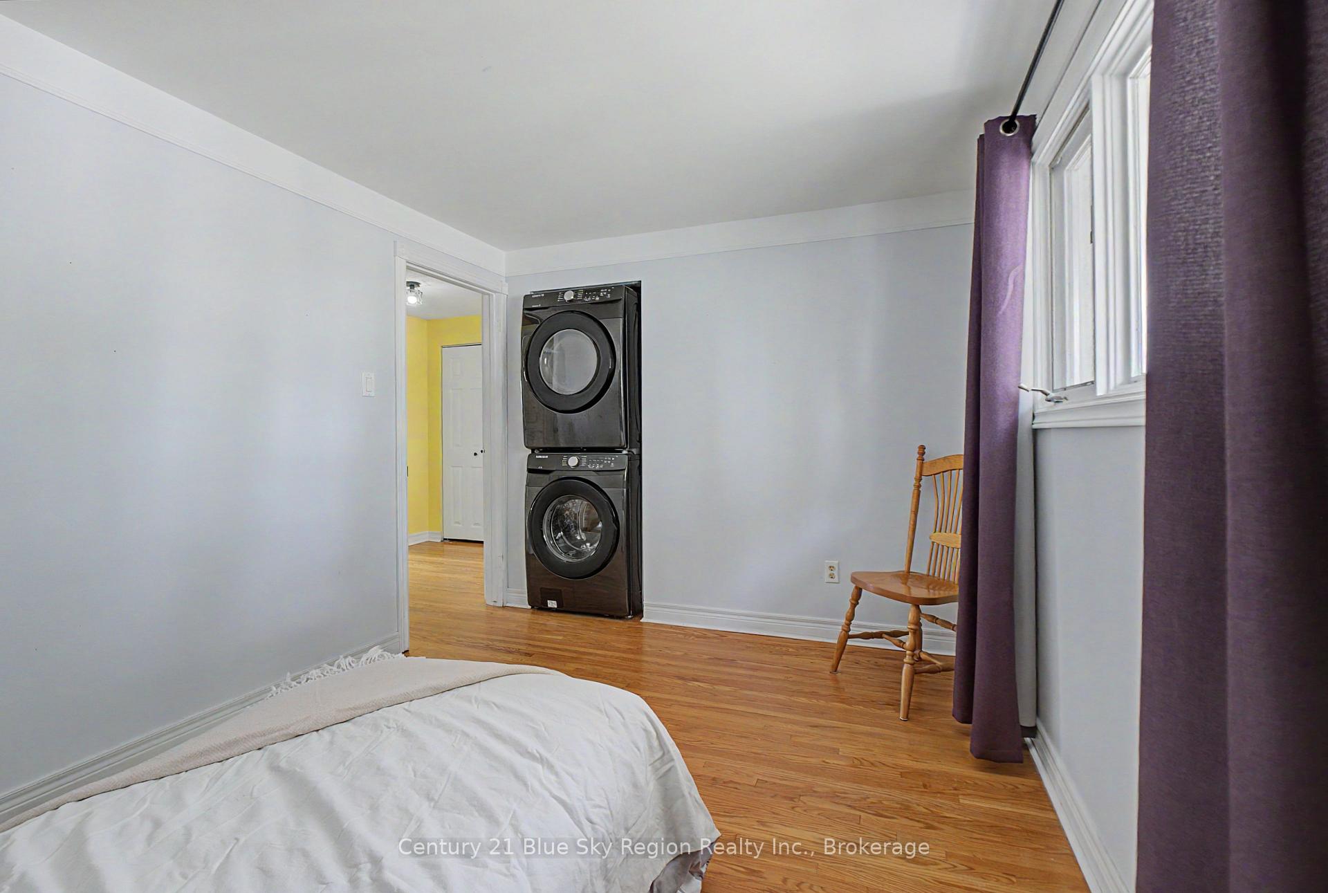 Photo 21 of 32 Marshall Park Drive, North Bay, Ferris — HOMEH