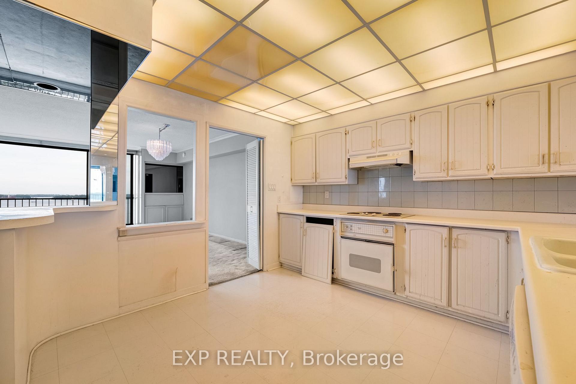 Photo 14 of Unit 1420, 33 Harbour Square, Toronto, Waterfront Communities — HOMEH