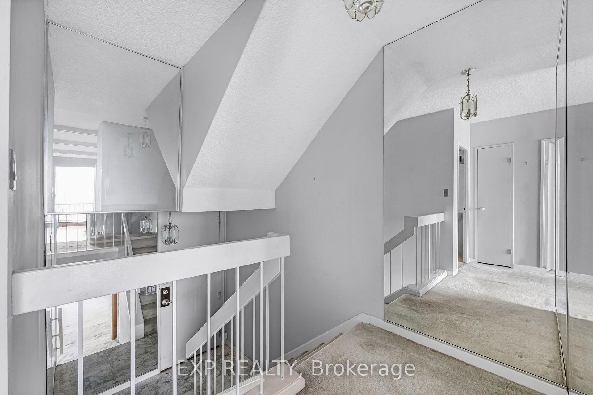 Photo 16 of Unit 1420, 33 Harbour Square, Toronto, Waterfront Communities — HOMEH